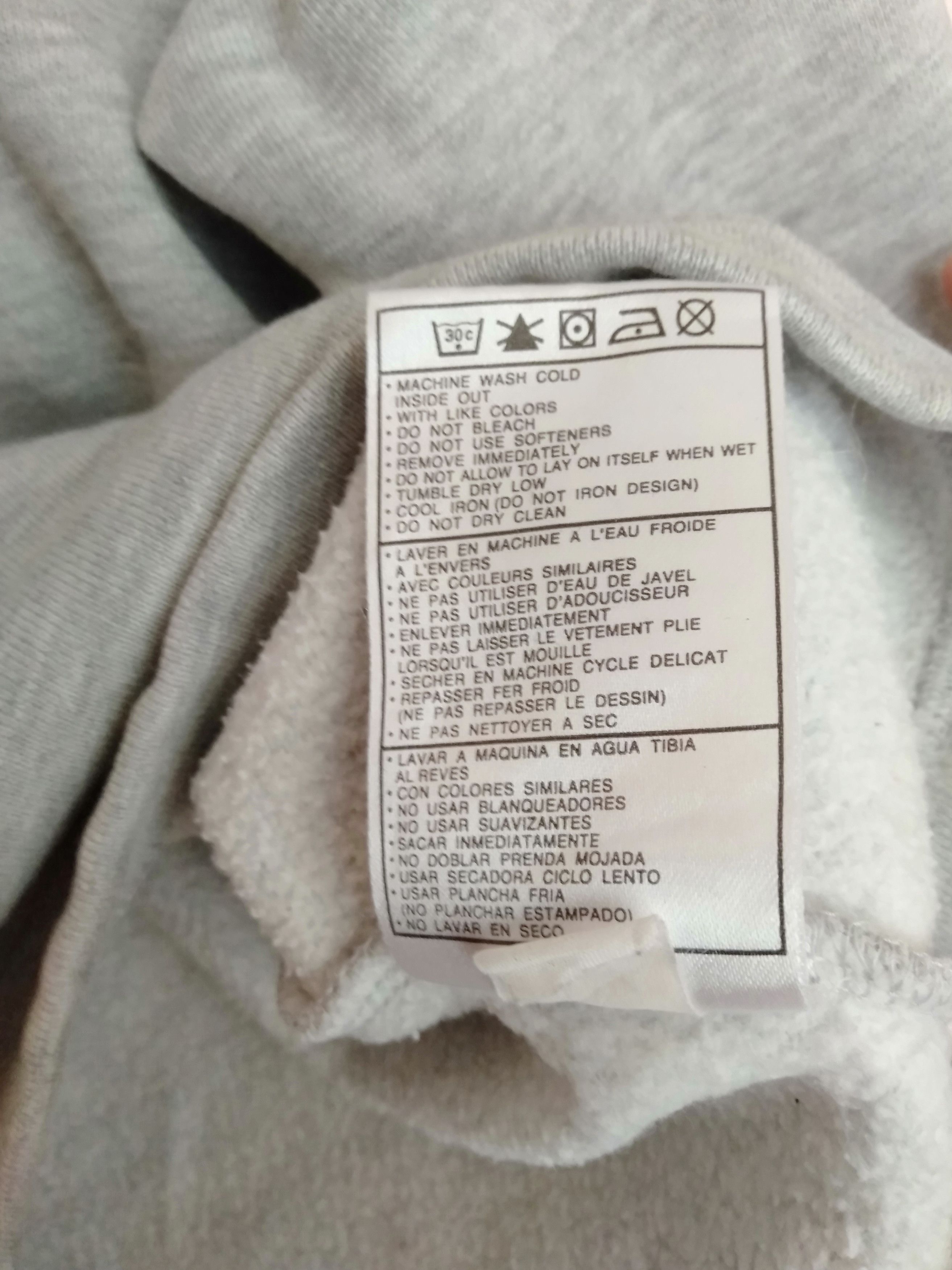 Nike Nike Streetwear Y2K Sweatshirt Size US S / EU 44-46 / 1 - 6 Thumbnail