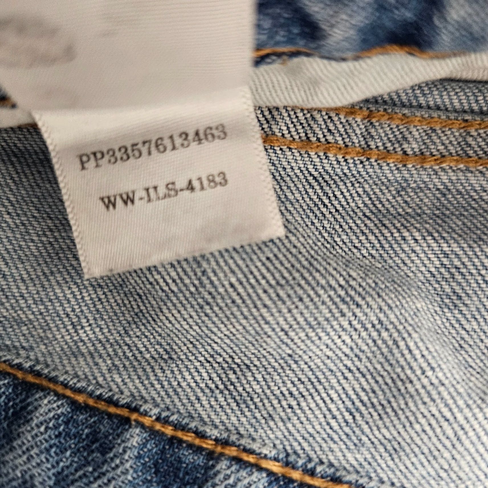 Everlane Everlane The Curvy Cheeky Jean Medium Wash Crop 28 Blue Cropped Jeans | Size 28 | Regular Fit Size 28" / US 6 / IT 42 - 5 Thumbnail