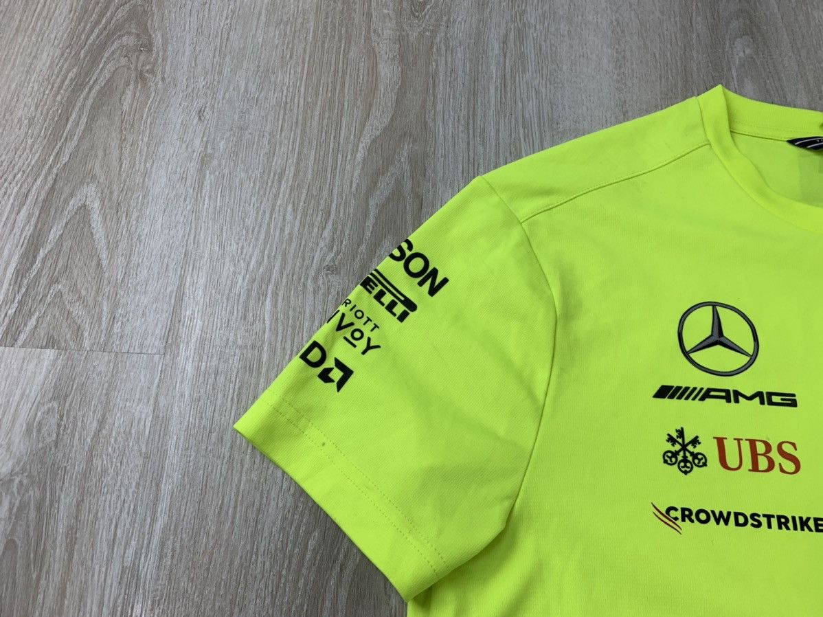 Tommy Hilfiger Mens t shirt Tommy Hilfiger AMG Petronas Formula1 Size S Size US S / EU 44-46 / 1 - 7 Thumbnail