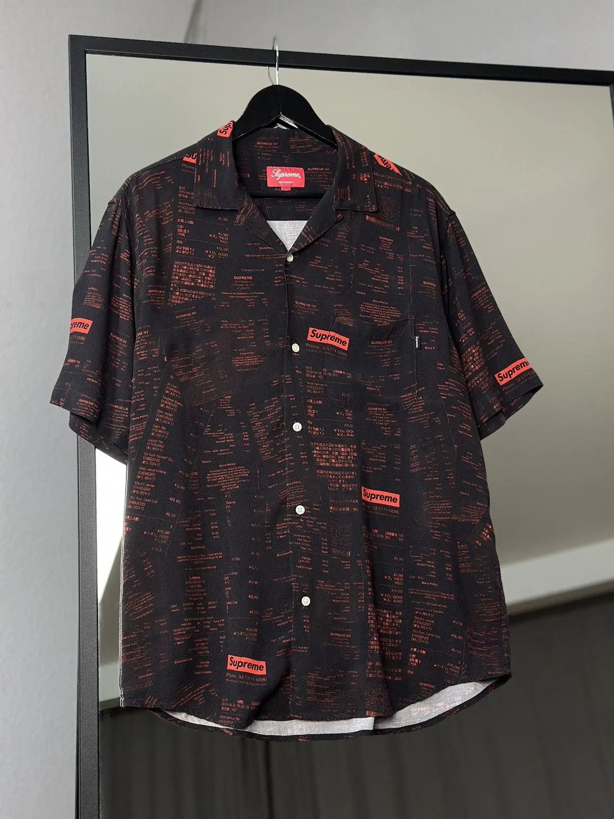 Supreme Supreme Blow Back kiss rayon shirt | Grailed