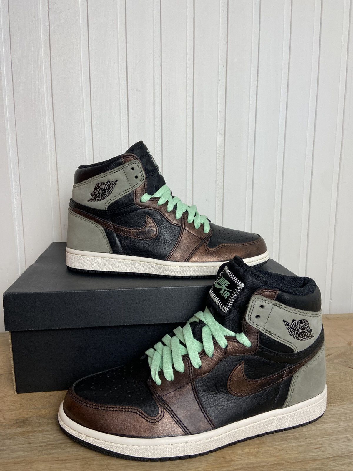 Jordan Brand Jordan 1 Retro High "Light Army Rust Shadow Patina" 8US Size US 8 / EU 41 - 11 Thumbnail