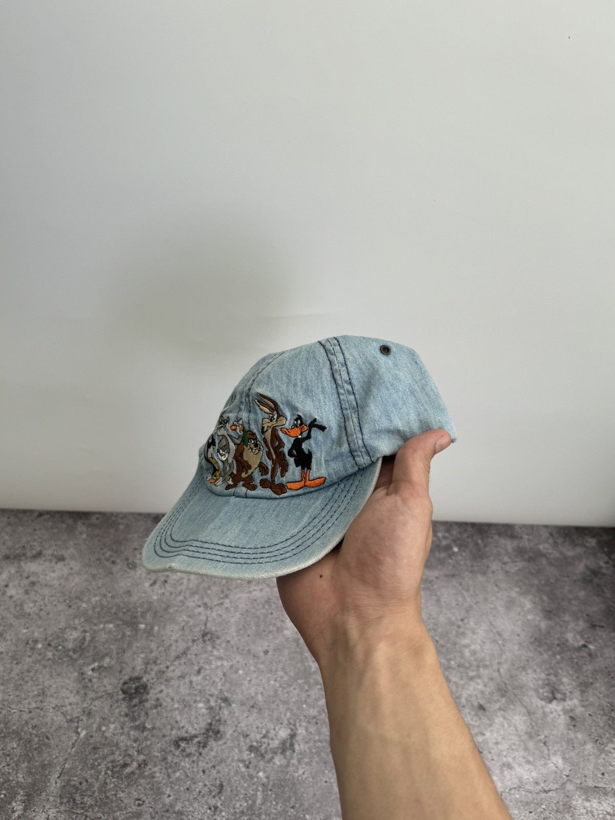 Vintage × Warner Bros Vintage Warner Bros cap hat 1996 Size ONE SIZE - 5 Thumbnail