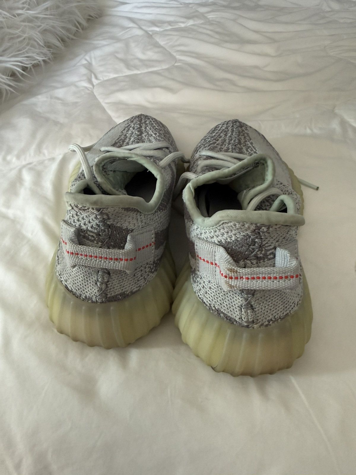 Yeezy YEEZY 350 V2 Blue Tint Size US 5.5 / EU 38 - 4 Thumbnail