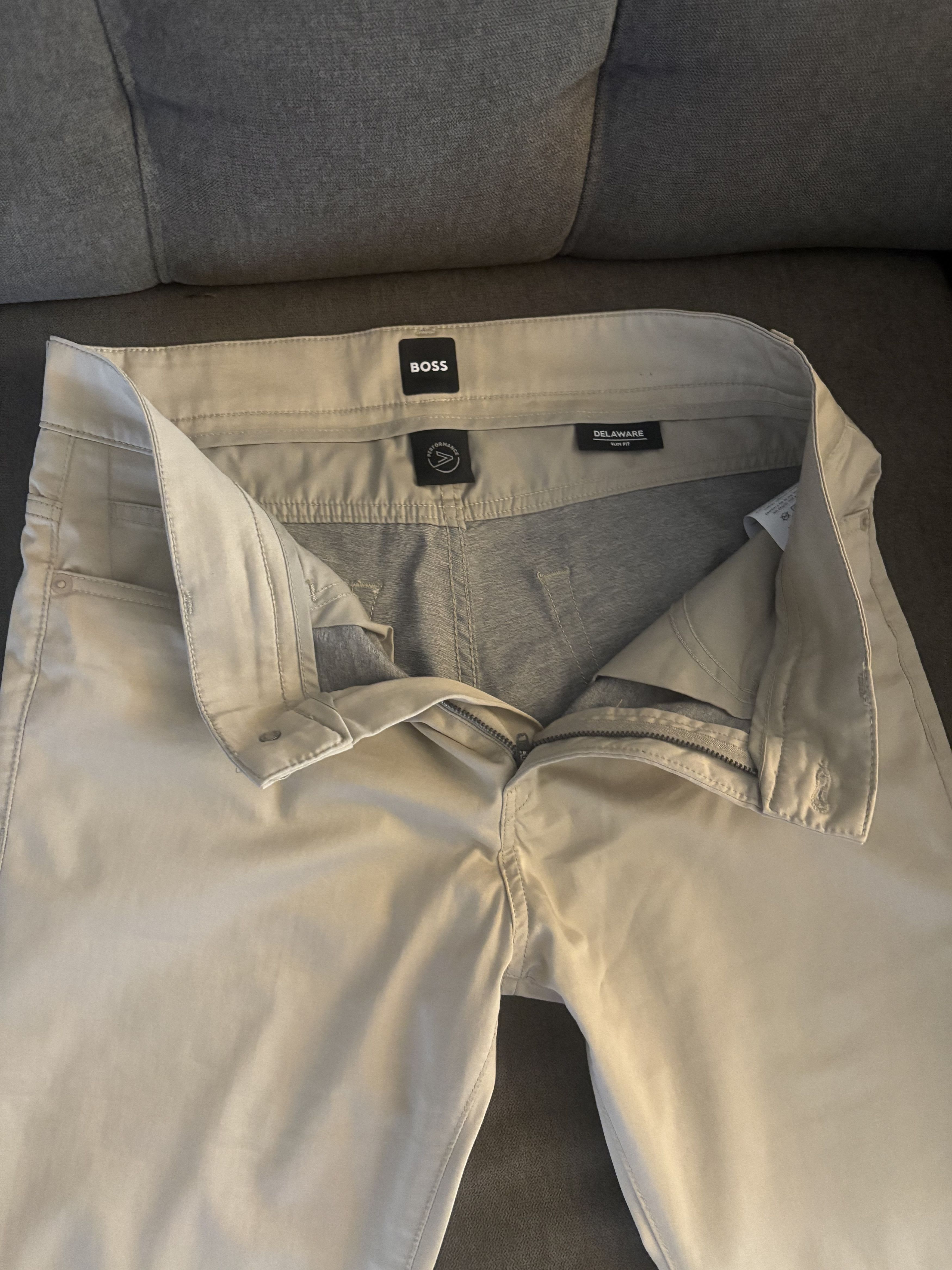 Hugo Boss Hugo Boss Delaware Slim-Fit Trousers in Stretch Satin 32x32 Size US 32 / EU 48 - 8 Thumbnail
