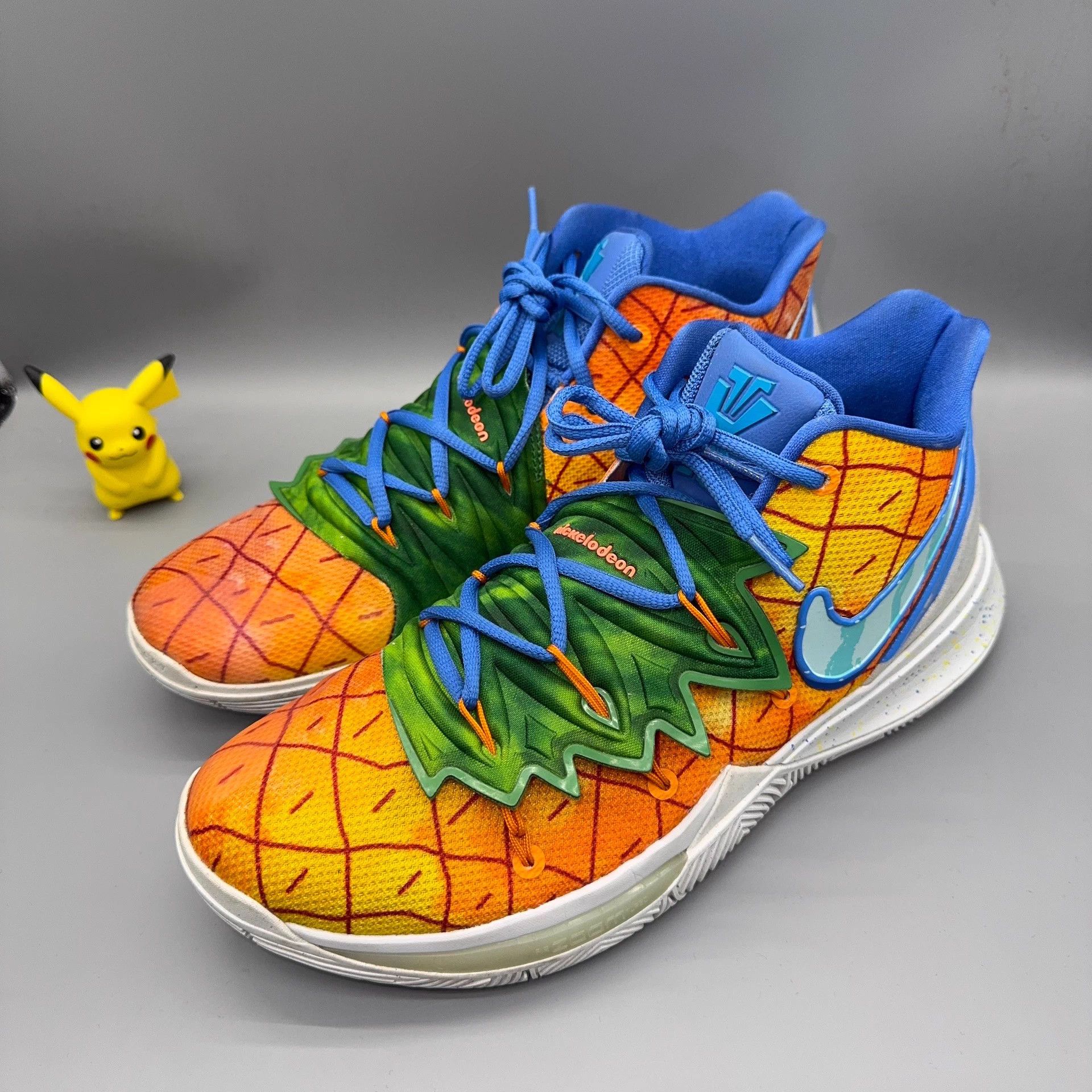 Nike Nike Kyrie 5 SpongeBob Pineapple White Orange 44.5 Size US 11.5 / EU 44-45 - 1 Thumbnail