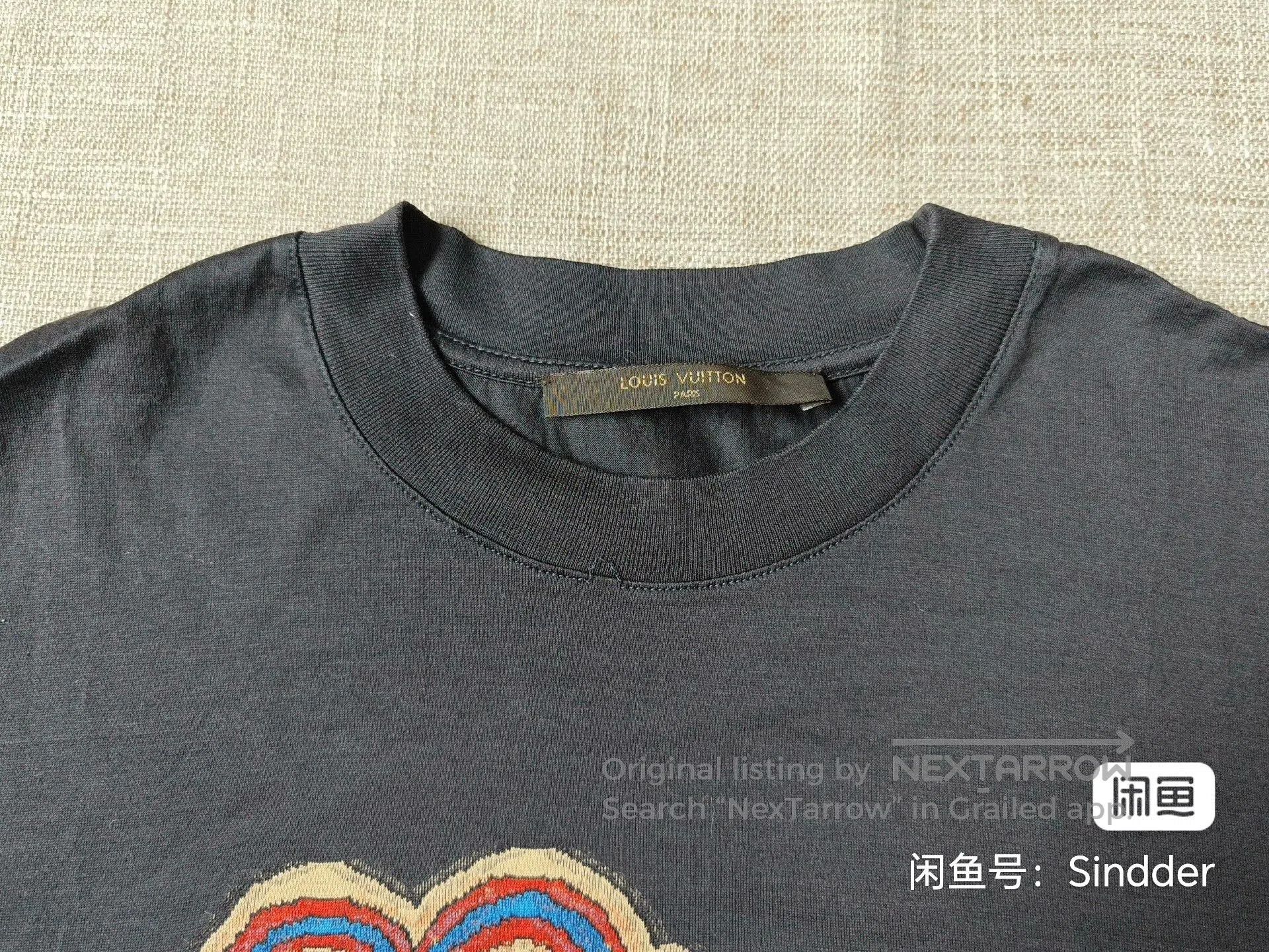 Louis Vuitton Louis Vuitton Men's Elephant Embroidery T-Shirt. Size US S / EU 44-46 / 1 - 2 Thumbnail