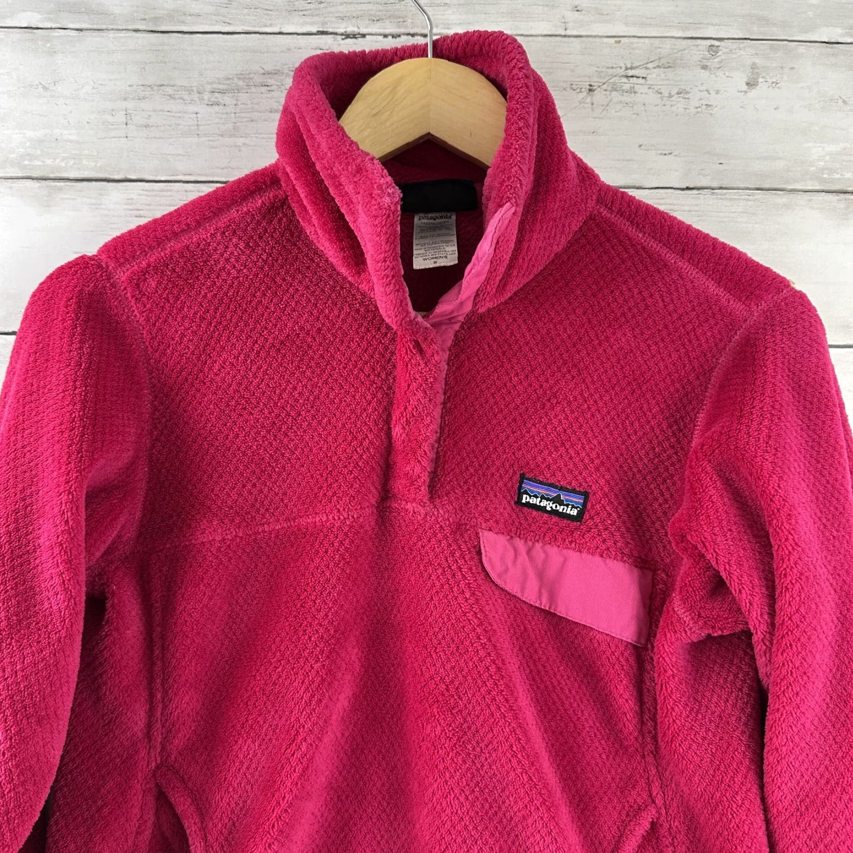 Patagonia Patagonia 1/4 Snap T fleece Pullover Dark Pink Womens Size Small Size S / US 4 / IT 40 - 2 Thumbnail