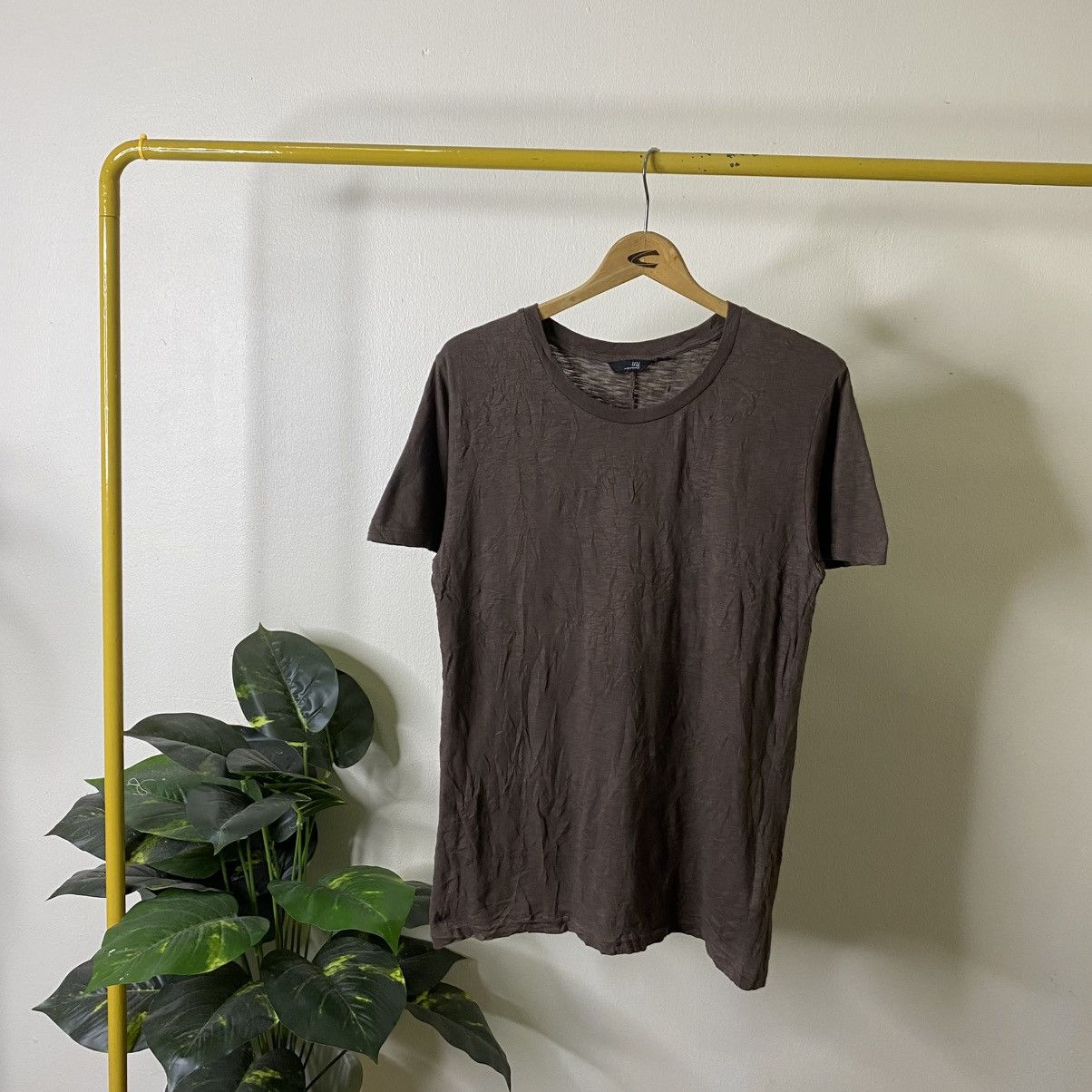 Undercover Uniqlo U Jun Takahashi Undercover Brown Blank T Shirt Size US M / EU 48-50 / 2 - 1 Thumbnail