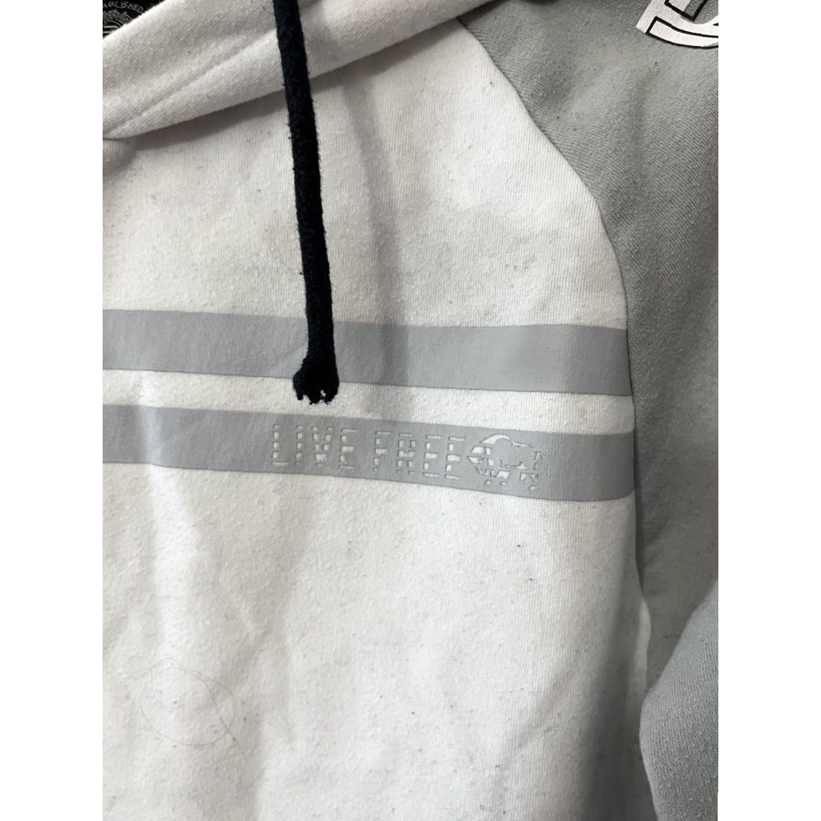 Buffalo David Bitton Buffalo by David Bitton Live Free Jacket Small White Gray Pullover Hoodie Logo Zip Size US S / EU 44-46 / 1 - 3 Thumbnail
