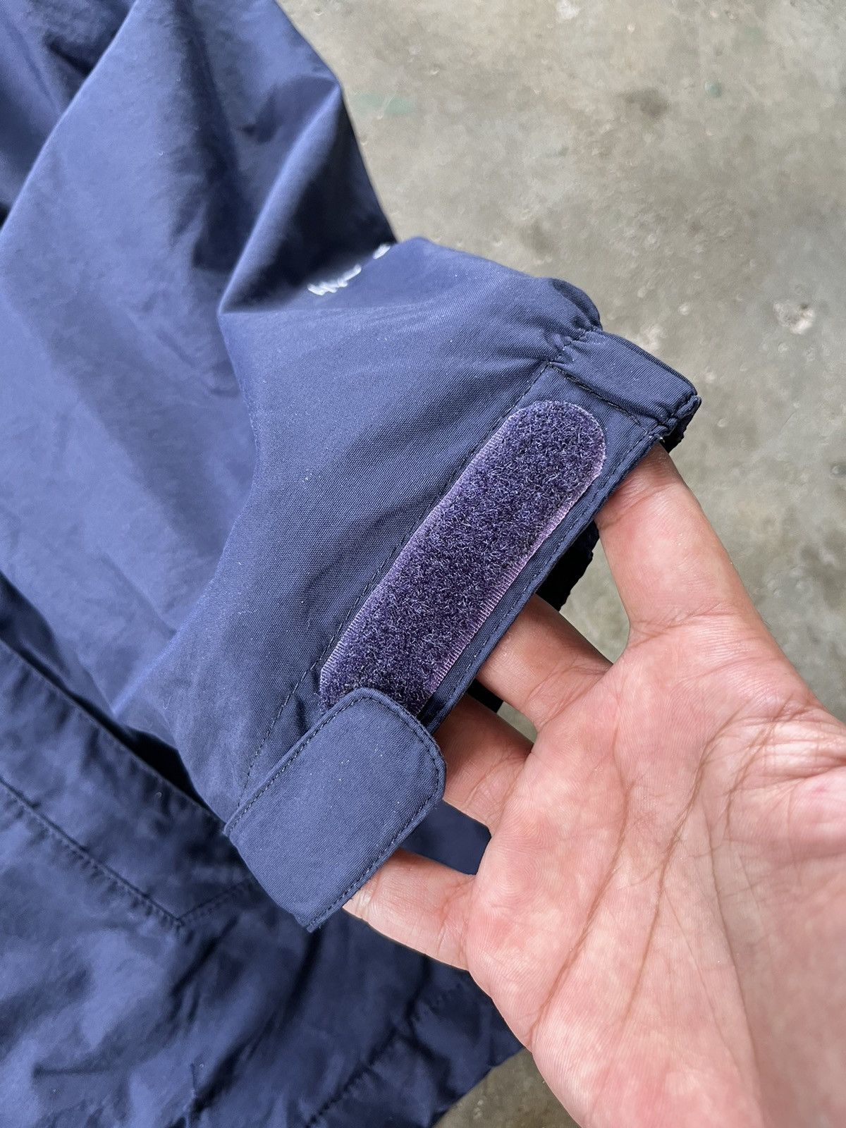 Japanese Brand × The North Face ⚡️The North Face Hyvent Zipper Up Jacket Distressed Size US L / EU 52-54 / 3 - 5 Thumbnail