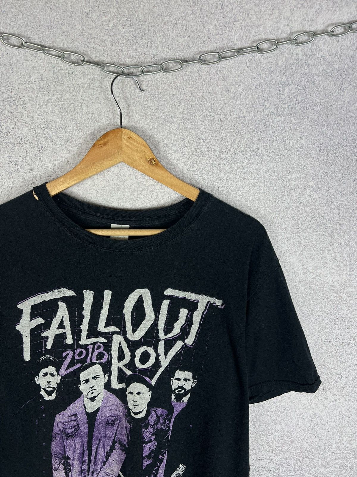 Band Tees Vintage Fall Out Boy World Tour Band Tee Size US XL / EU 56 / 4 - 2 Thumbnail
