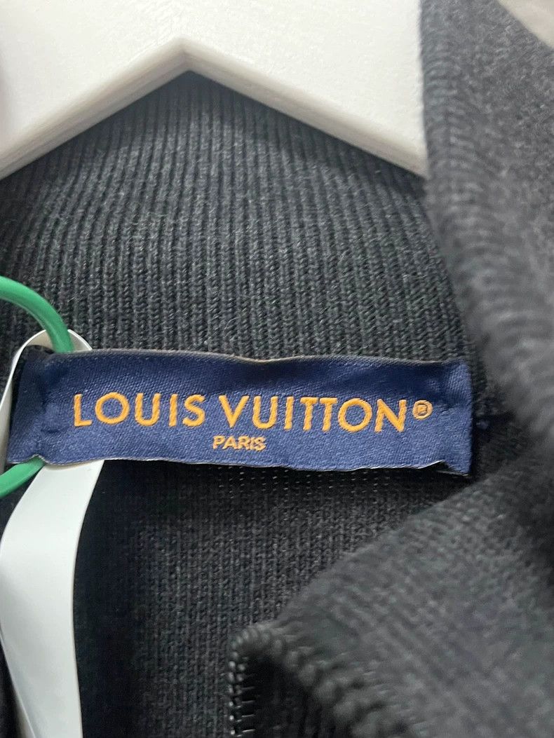Louis Vuitton Louis Vuitton Zip wool jacket Size US XL / EU 56 / 4 - 6 Thumbnail