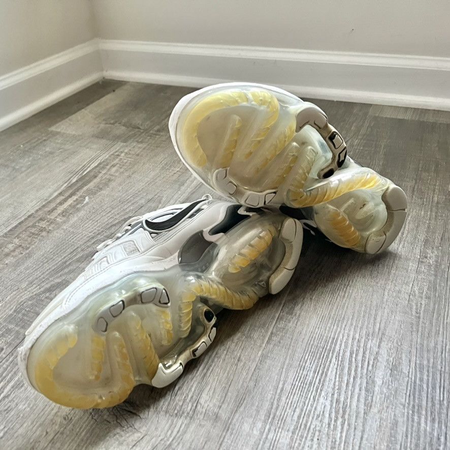 Nike × Vintage NIKE • Air VaporMax EVO "2021 White" (9.5M) Size US 9.5 / EU 42-43 - 17 Thumbnail