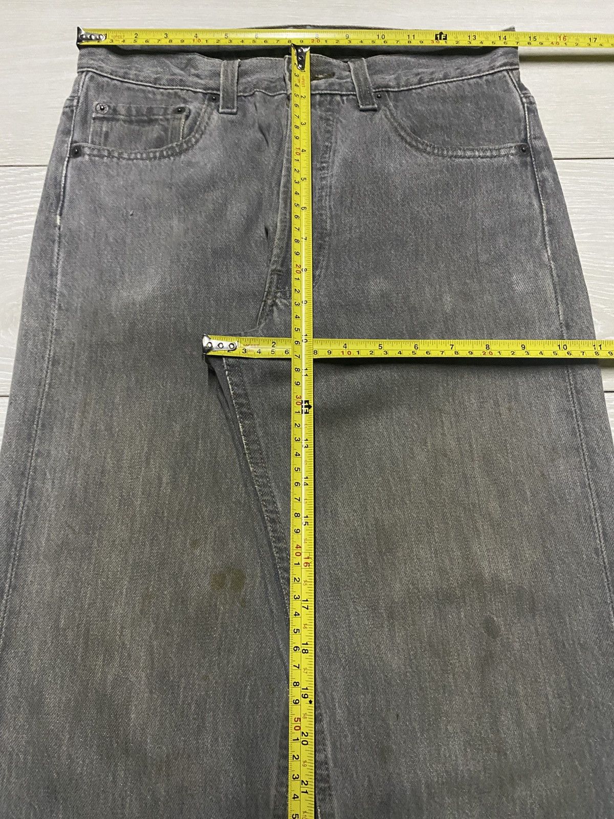 Levi's Vintage Levis 501 90s Grunge Distressed Jeans Size US 29 - 16 Thumbnail
