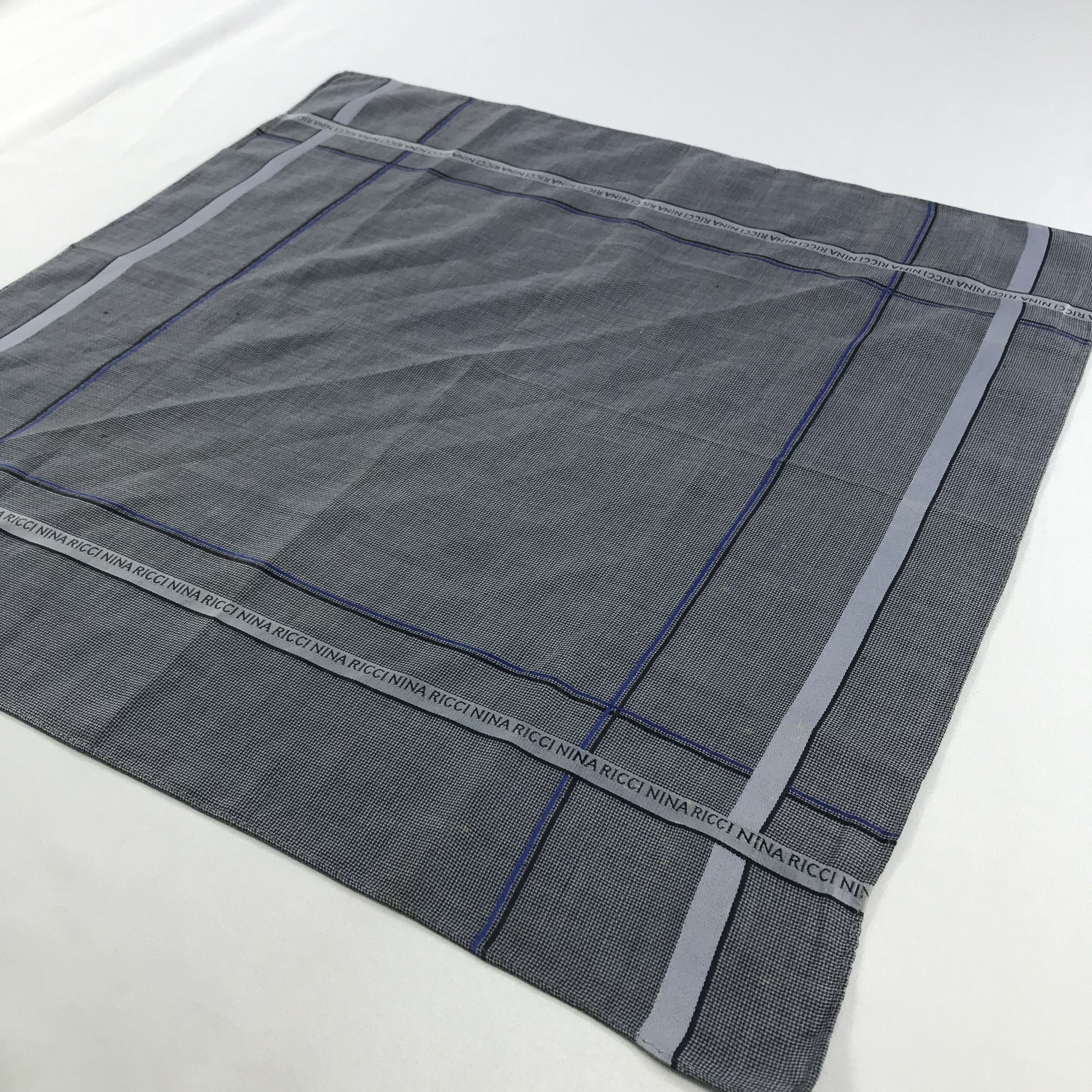 Vintage Nina Ricci Bandana / Handkerchief / Neckerchief -S2721 Size ONE SIZE - 1 Thumbnail