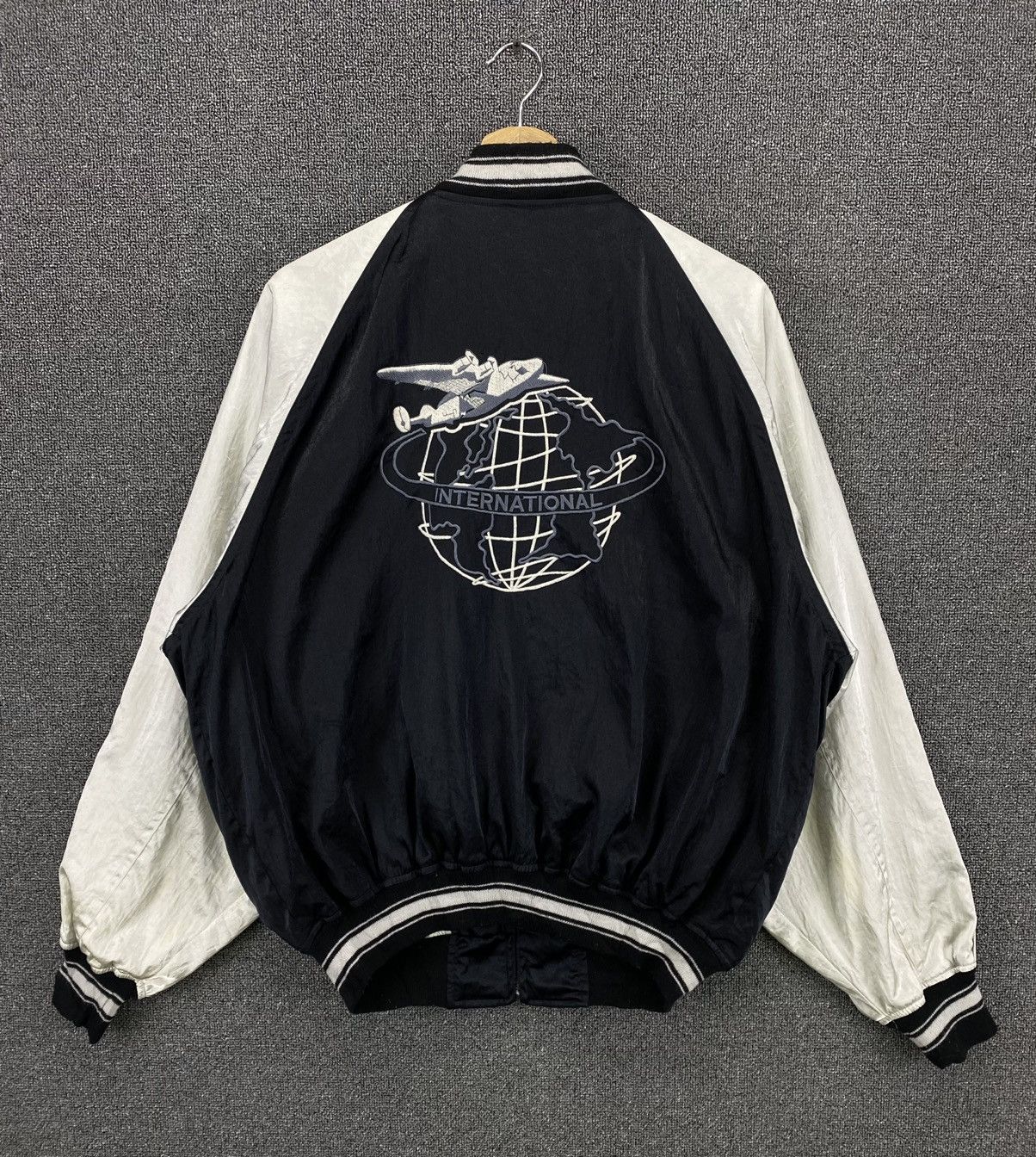 Vintage Vintage American Classics International Varsity Jacket Size US L / EU 52-54 / 3 - 1 Thumbnail