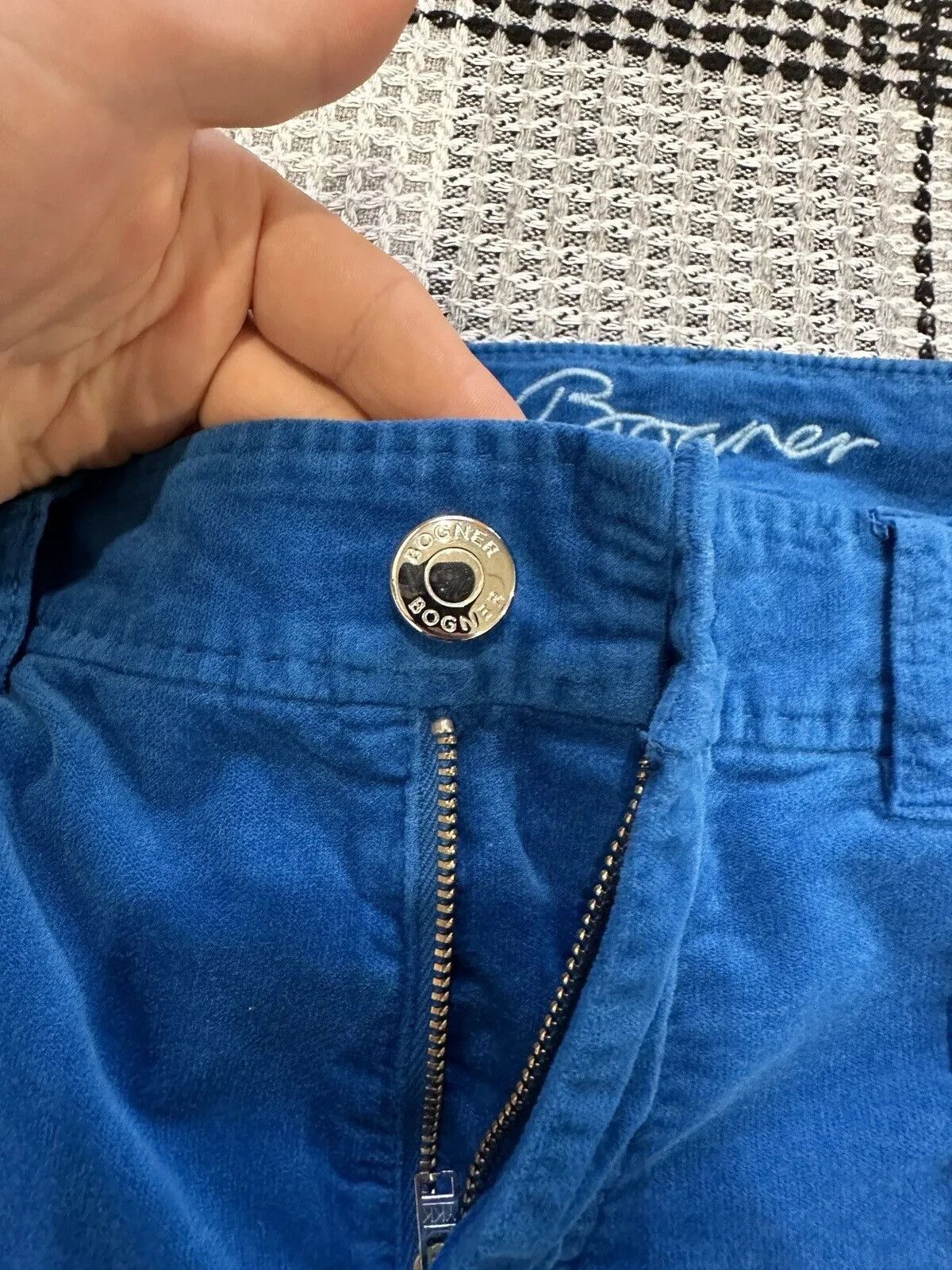 Bogner BOGNER Velvet Velour Blue Pants Trousers Womens size US-4 Size 27" / US 4 / IT 40 - 12 Thumbnail