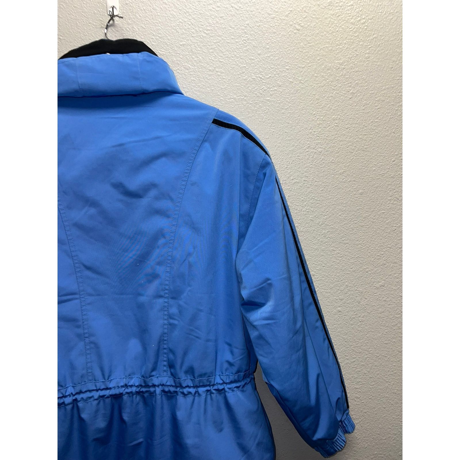 Vintage Vintage Womens Rubicon Ski Jacket Polyester Shell VTG Medium Size M / US 6-8 / IT 42-44 - 9 Thumbnail