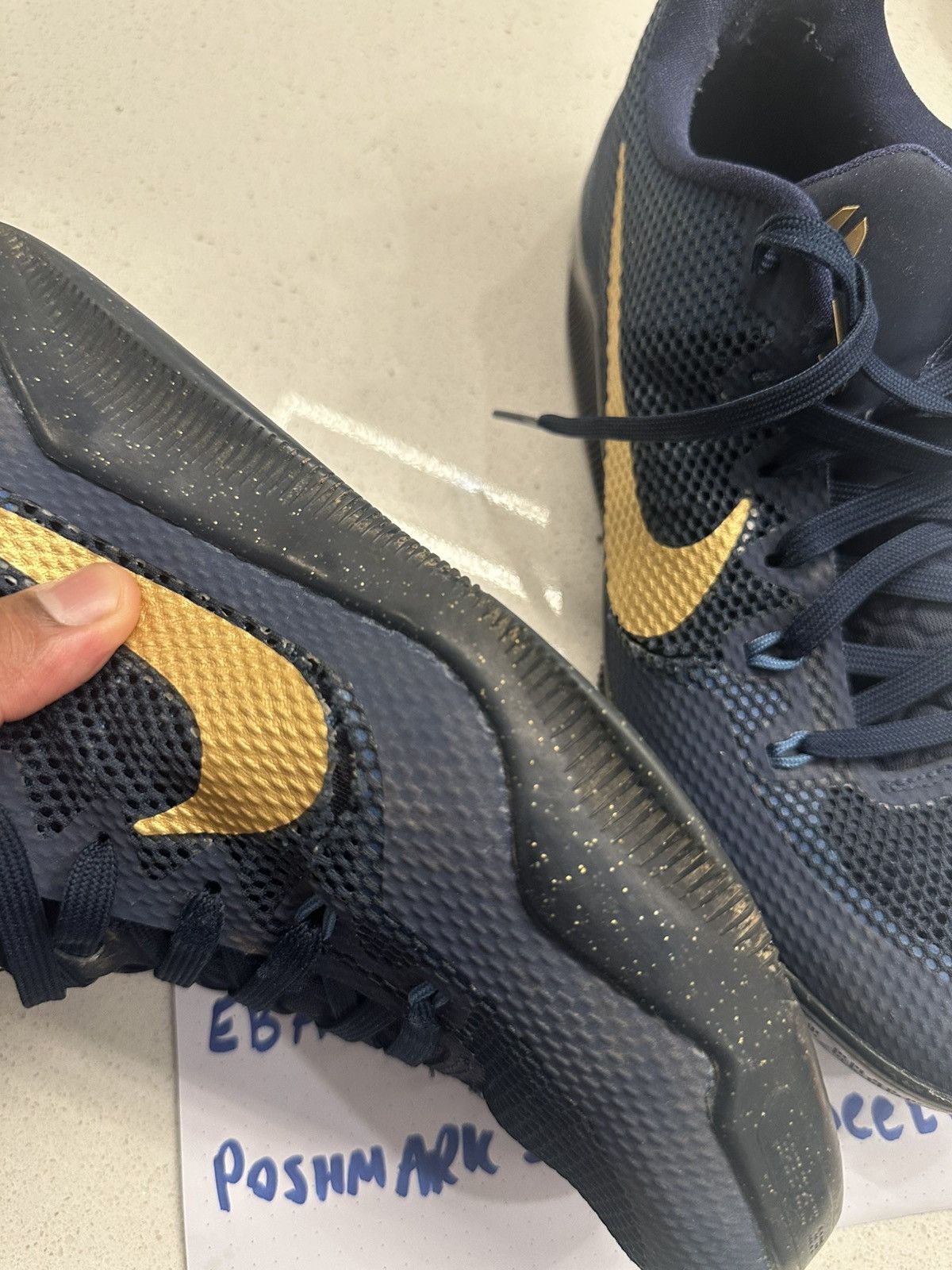 Nike Nike Kobe 11 EM Low Phillipines Size US 10.5 / EU 43-44 - 12 Thumbnail