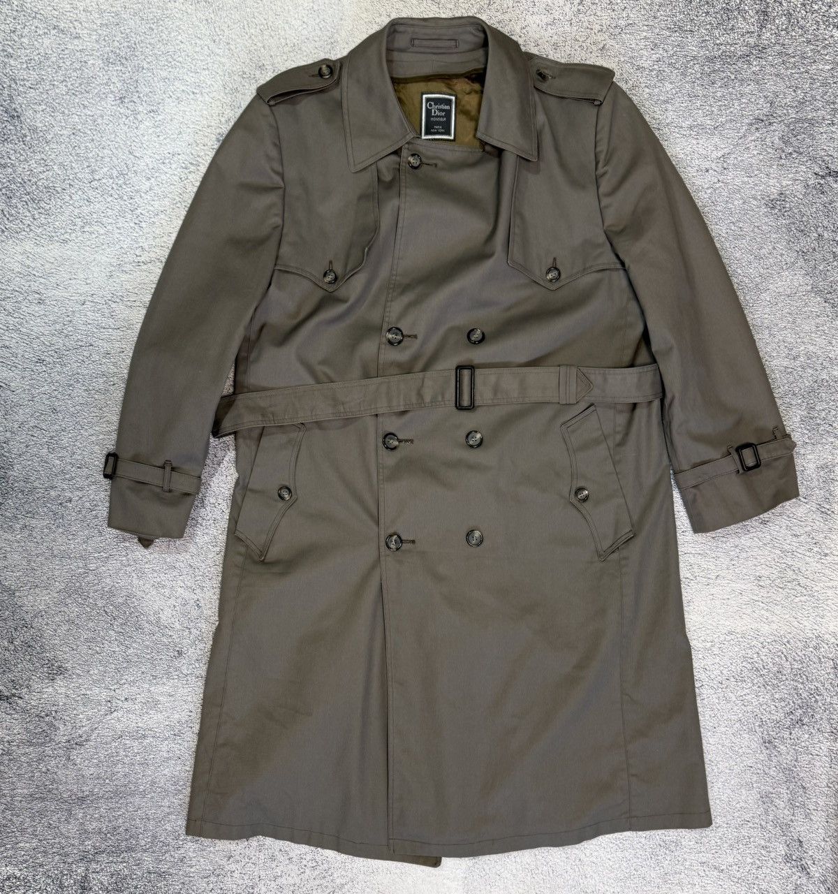 Christian Dior Monsieur Vintage Christian Dior Trench Coat Belted 44R Men Gray Taupe Size US L / EU 52-54 / 3 - 1 Thumbnail
