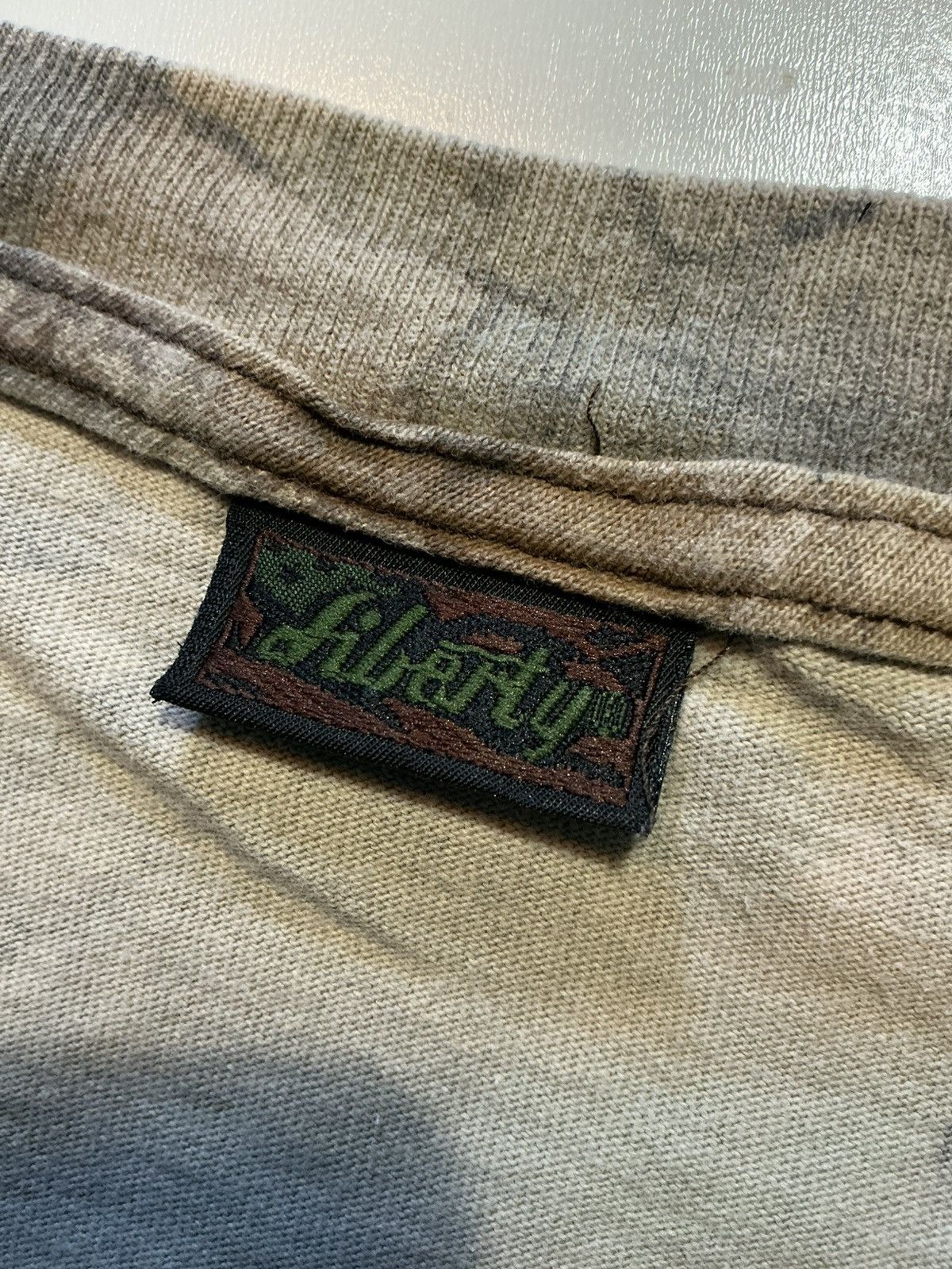 Liberty Vintage Liberty Advantage Timber RealTree Camouflage T-Shirt Size US XL / EU 56 / 4 - 5 Thumbnail