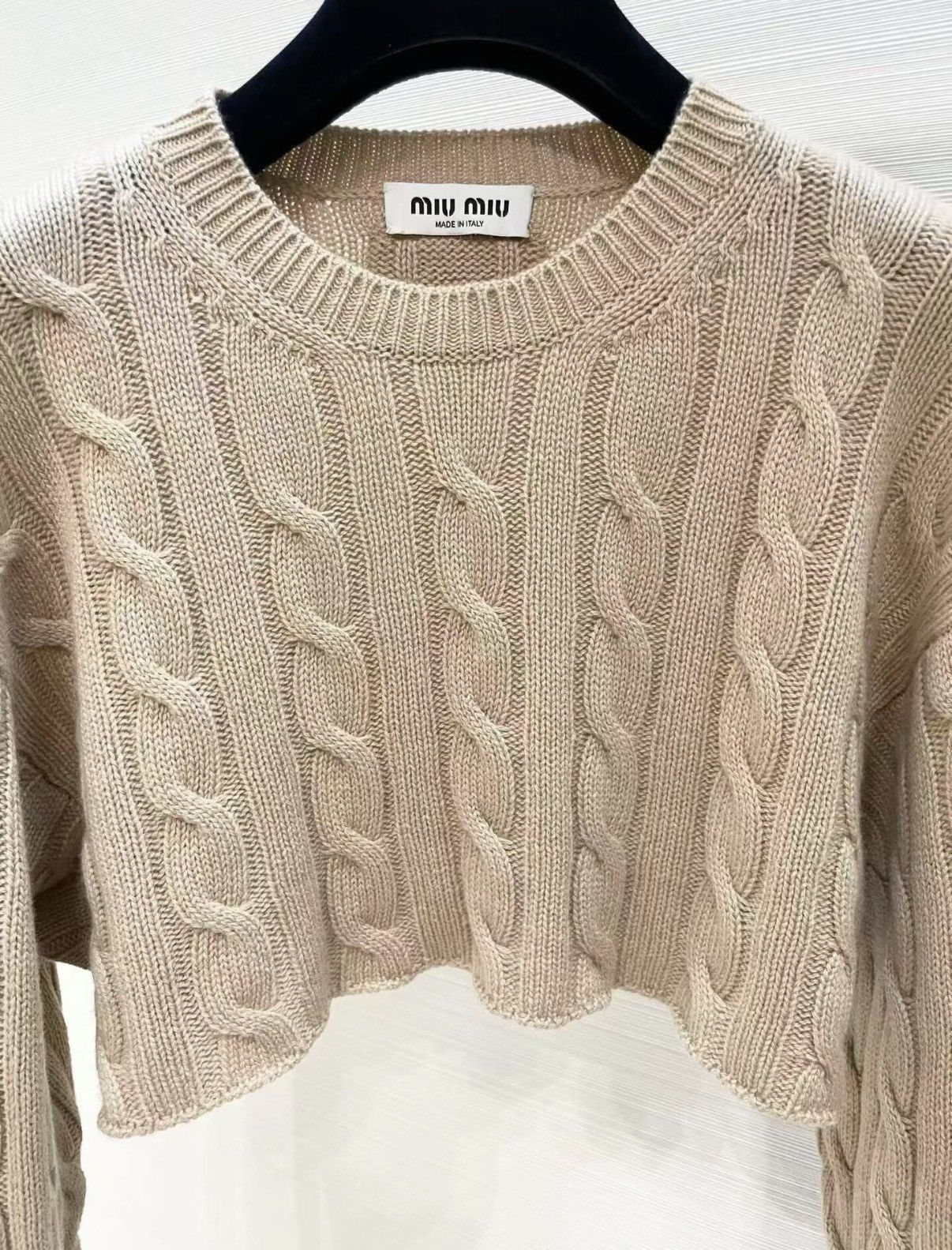 Miu Miu Miu Miu Classic High-Waist Cropped Cashmere Sweater J33 Size XS / US 0-2 / IT 36-38 - 3 Thumbnail
