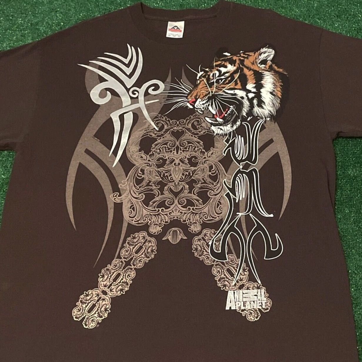 Vintage VINTAGE Animal Planet Tiger Shirt Mens XL 90s 2000s T-Shirt Brown Short Sleeve Merch Mens Size US XL / EU 56 / 4 - 3 Thumbnail
