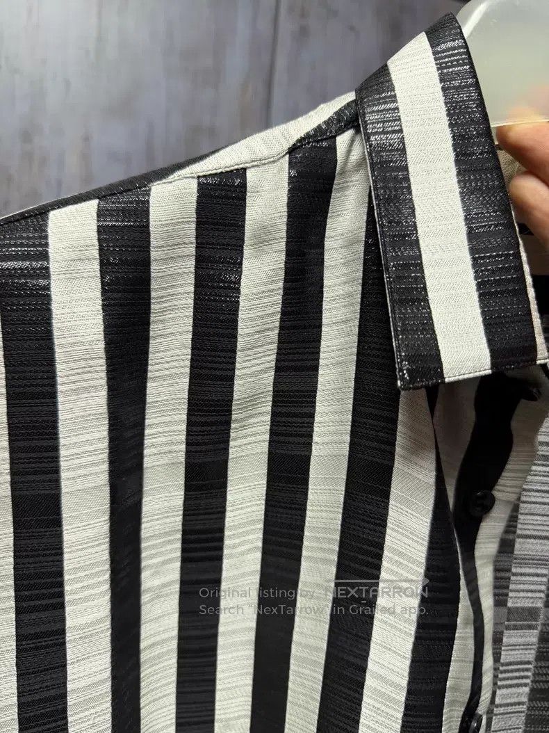 Saint Laurent Paris Saint Laurent Paris size 40 Shirt Size US M / EU 48-50 / 2 - 9 Thumbnail