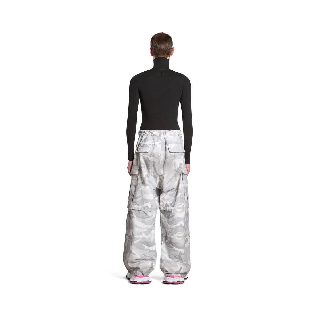 Balenciaga o1tr1nto1025 Large Cargo Pants in Light Grey Size US 36 / EU 52 - 4 Thumbnail