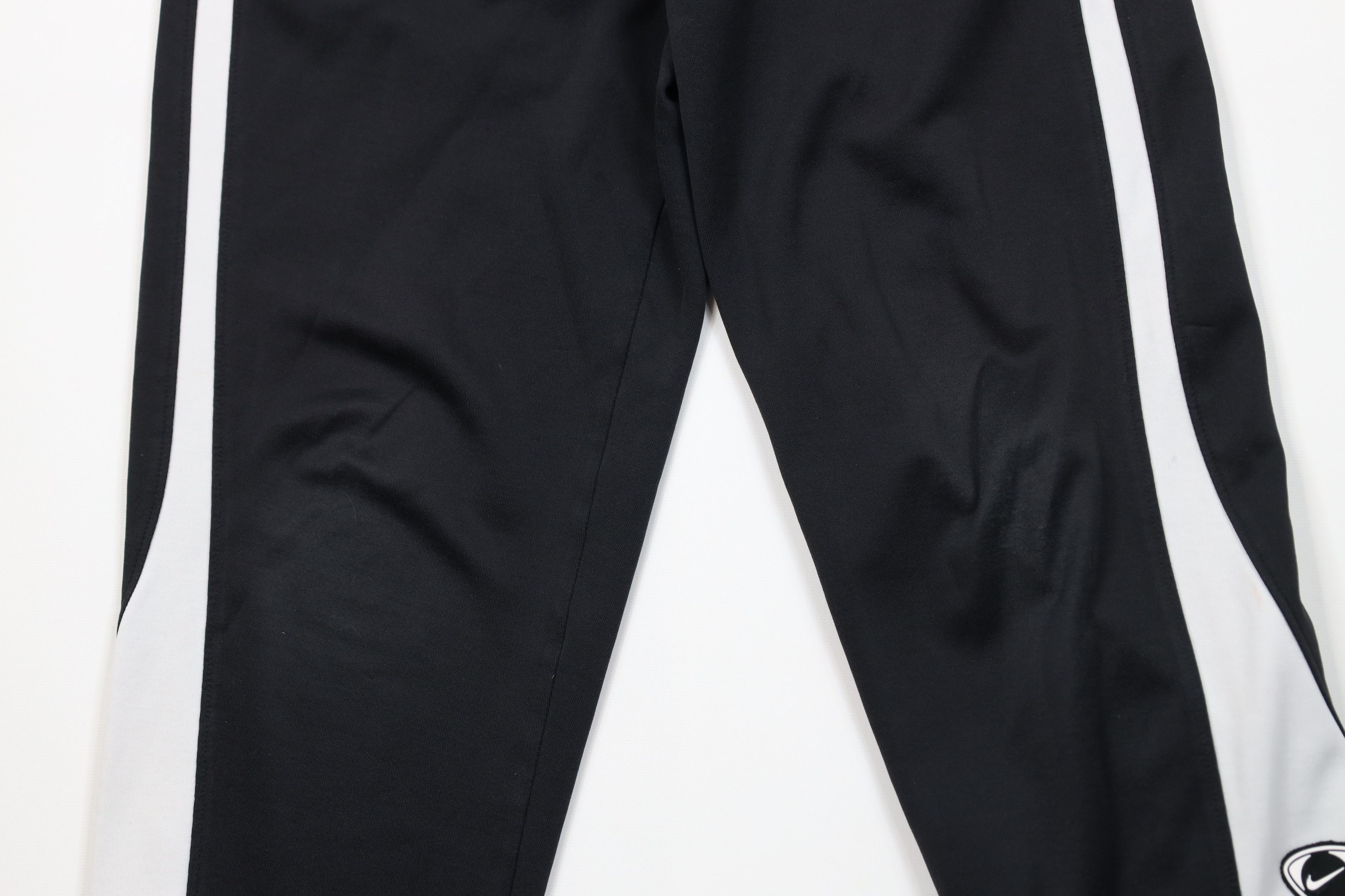 Nike Vintage 90s Y2K Nike Total 90 Soccer Joggers Pants Black Size US 32 / EU 48 - 3 Thumbnail