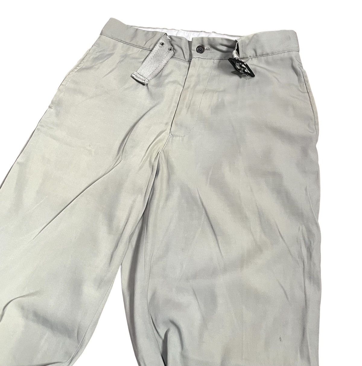 Issey Miyake TAX FREE 🇺🇸 issey miyake men belted cream straight trousers Size US 29 - 2 Thumbnail