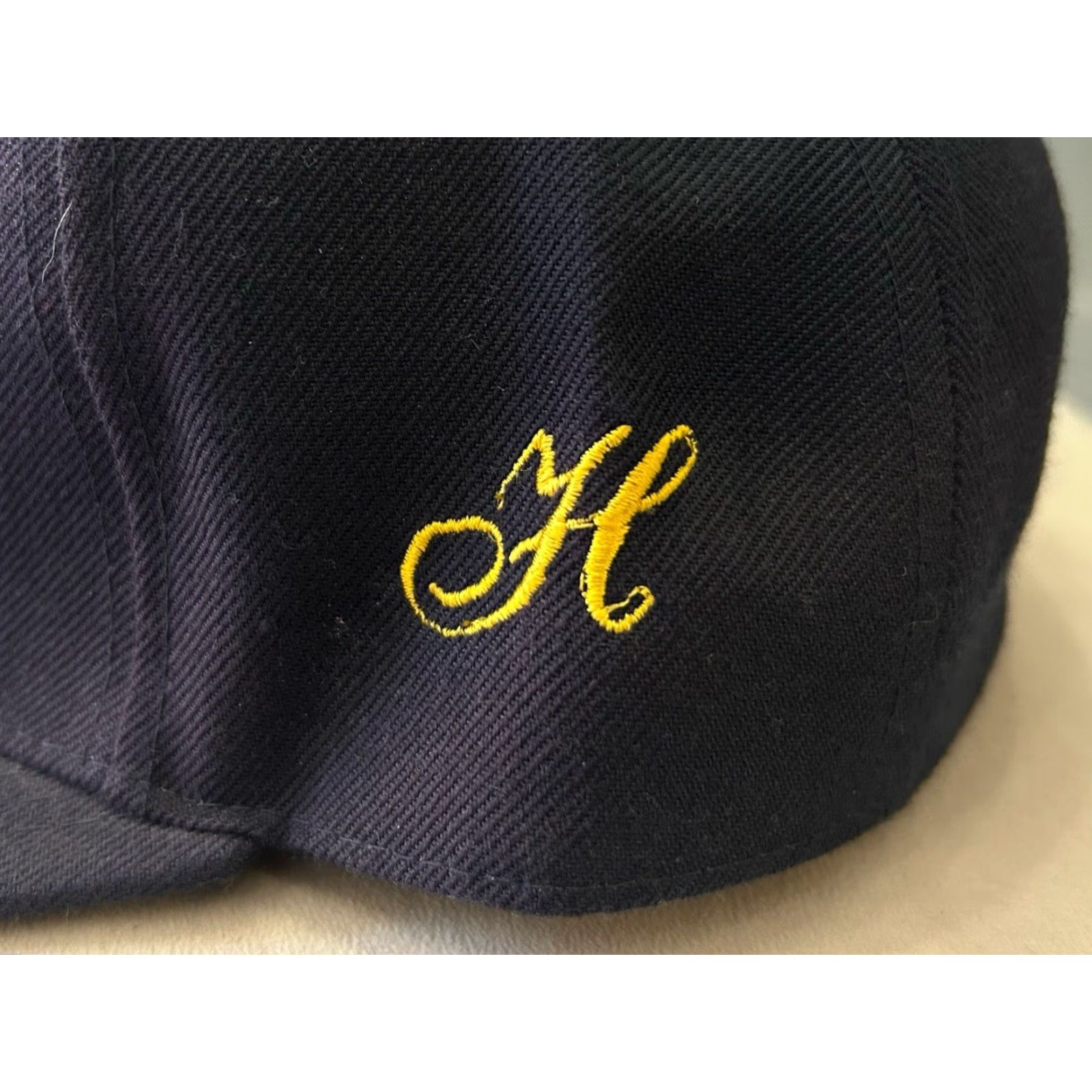 Vintage VINTAGE Tommy Sports Baseball Cap Adult Size 7 1/4 Navy Embroidered Logo Deadstock NWT 90s Sports Hat Size ONE SIZE - 6 Thumbnail