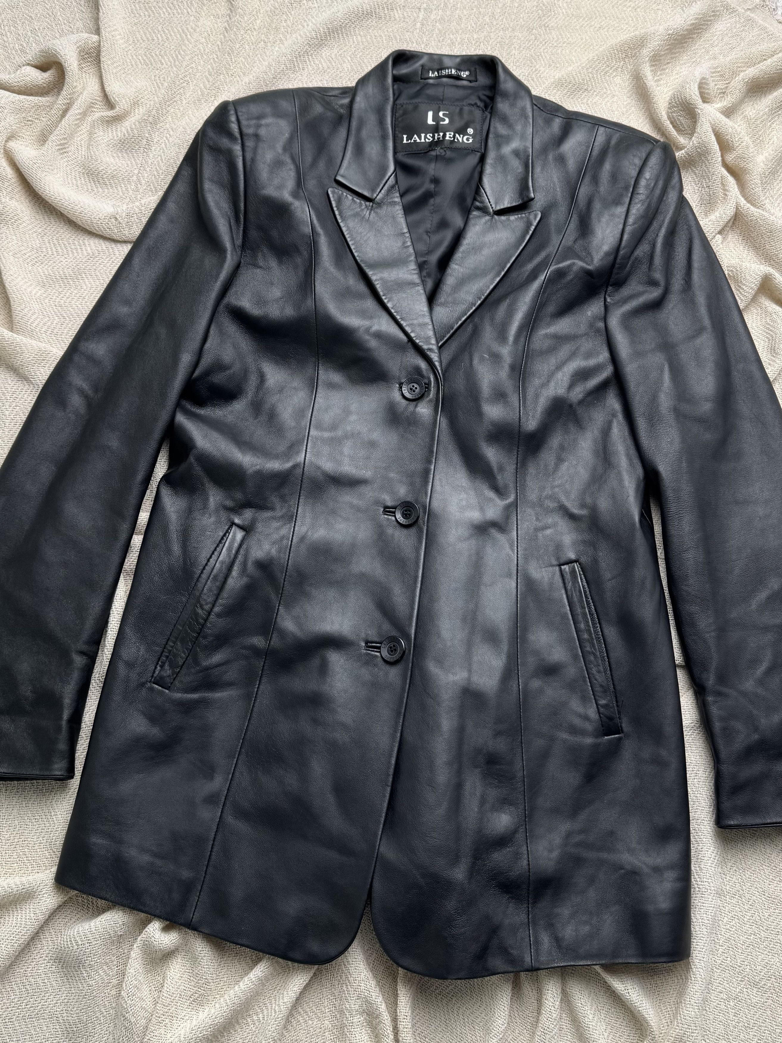 Vintage Vintage Genuine Leather Jacket Tailored Button Front Coat Size L / US 10 / IT 46 - 2 Thumbnail