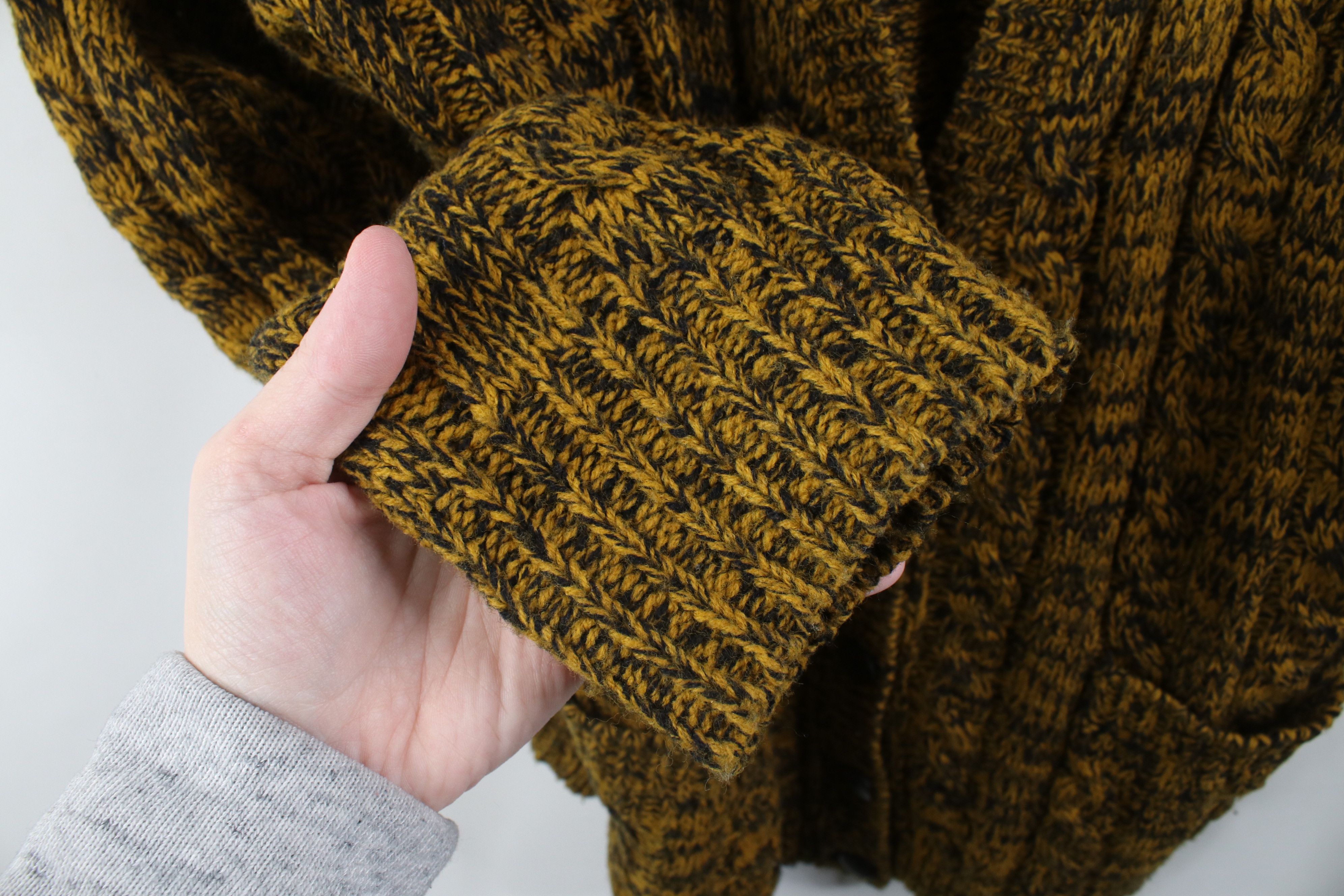 Vintage Vintage 90s Streetwear Chunky Knit Cardigan Sweater Yellow Size XXL / US 16-18 / IT 52-54 - 6 Thumbnail