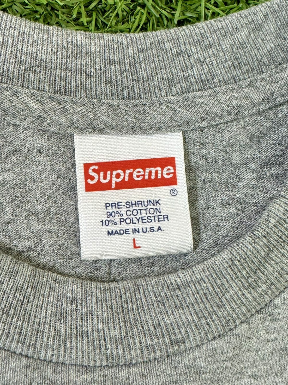 Supreme Supreme Alien Tee SS22 Size US L / EU 52-54 / 3 - 3 Thumbnail