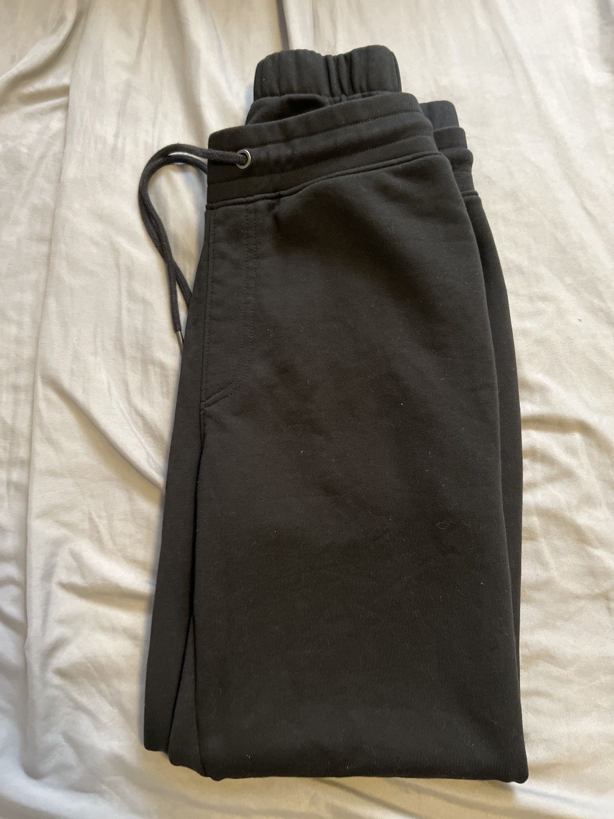 Calvin Klein Calvin Klein joggers Size US 29 - 2 Thumbnail