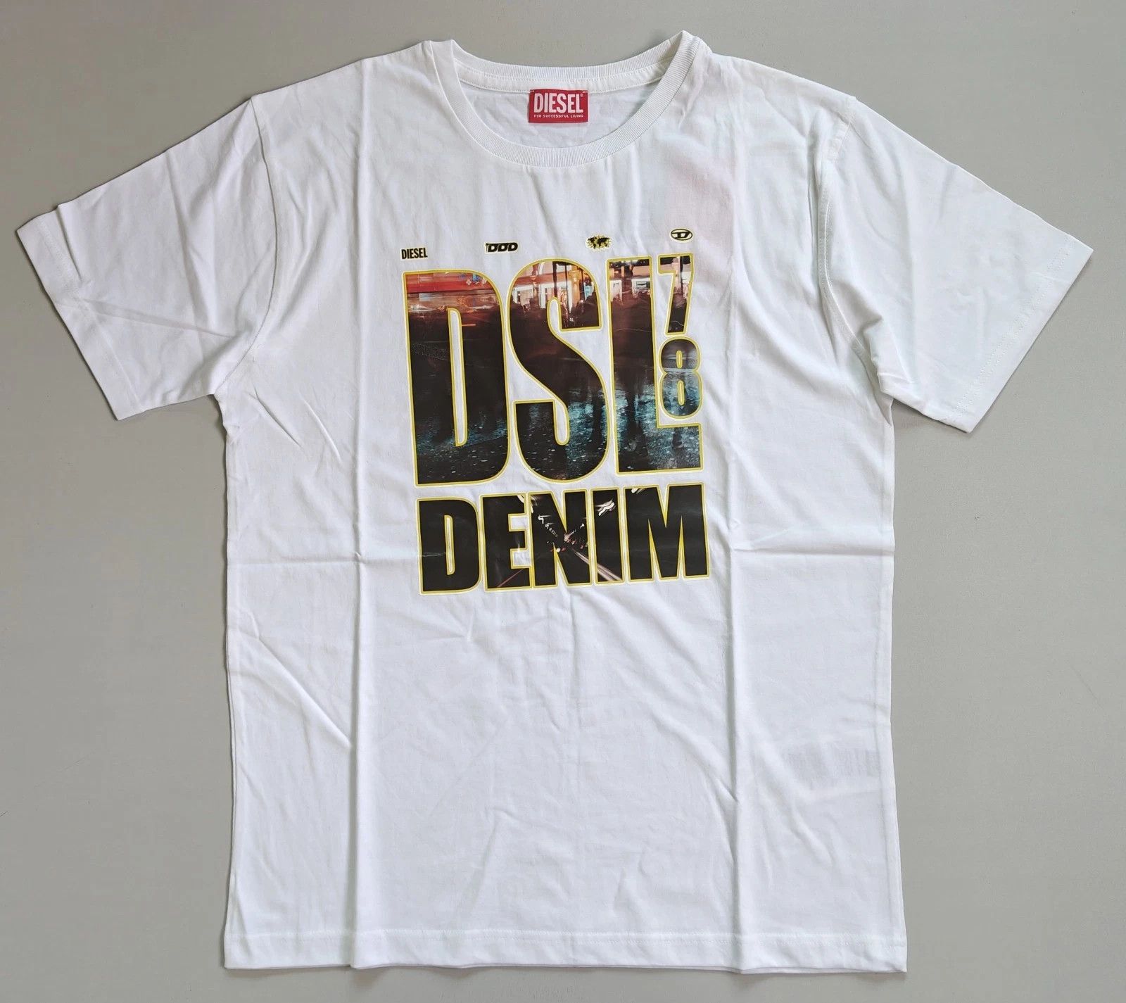 Diesel DIESEL White T-shirt with DSL 78 Denim print T 4184 Size US L / EU 52-54 / 3 - 2 Thumbnail
