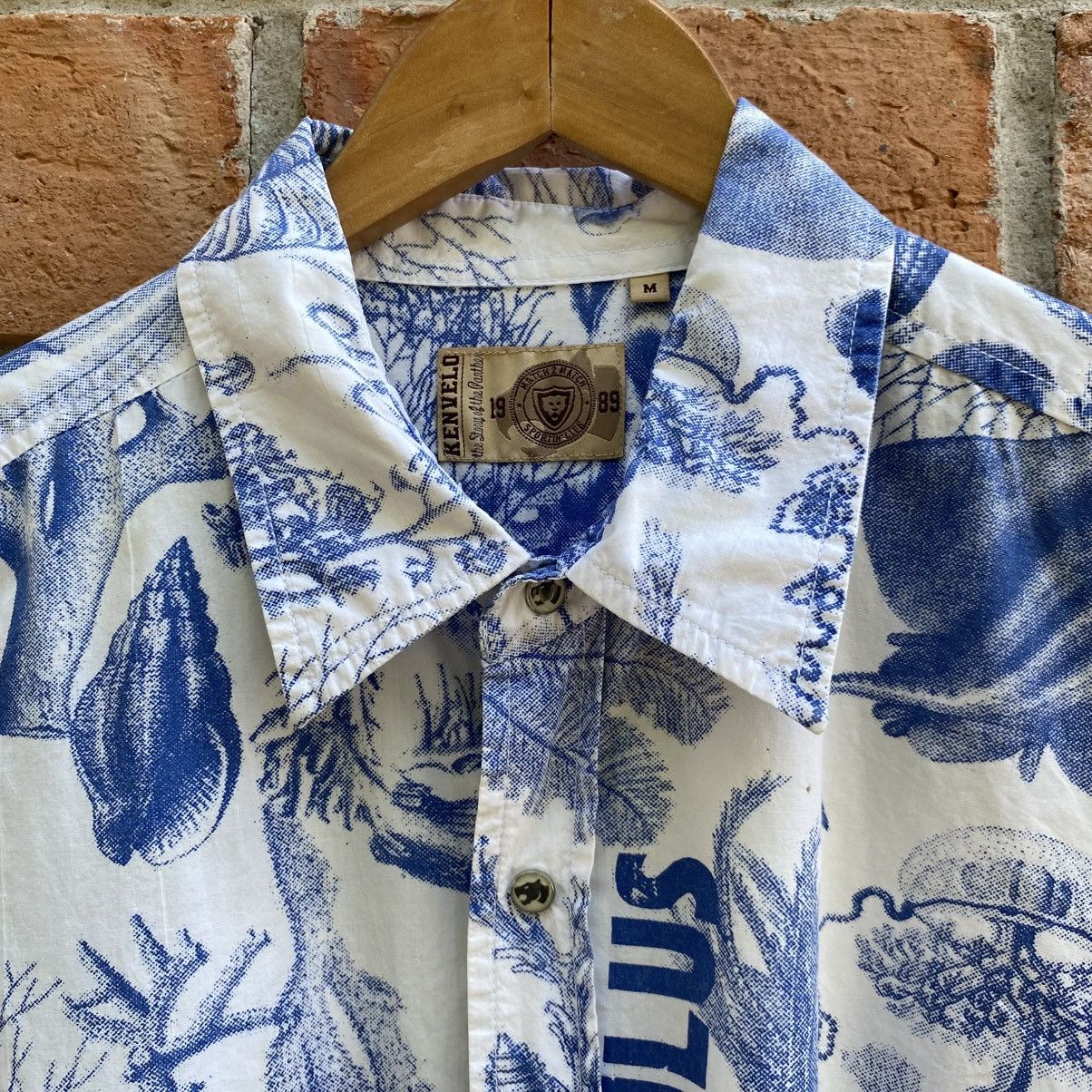 Japanese Brand KENVELO White Short Sleeve Shirt Blue Graphic Size US M / EU 48-50 / 2 - 5 Thumbnail