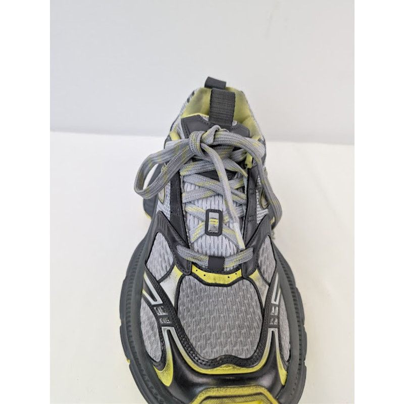 Balenciaga o1rshd1 10XL Low Top Sneaker in Grey / Yellow Size US 10 / EU 43 - 14 Thumbnail