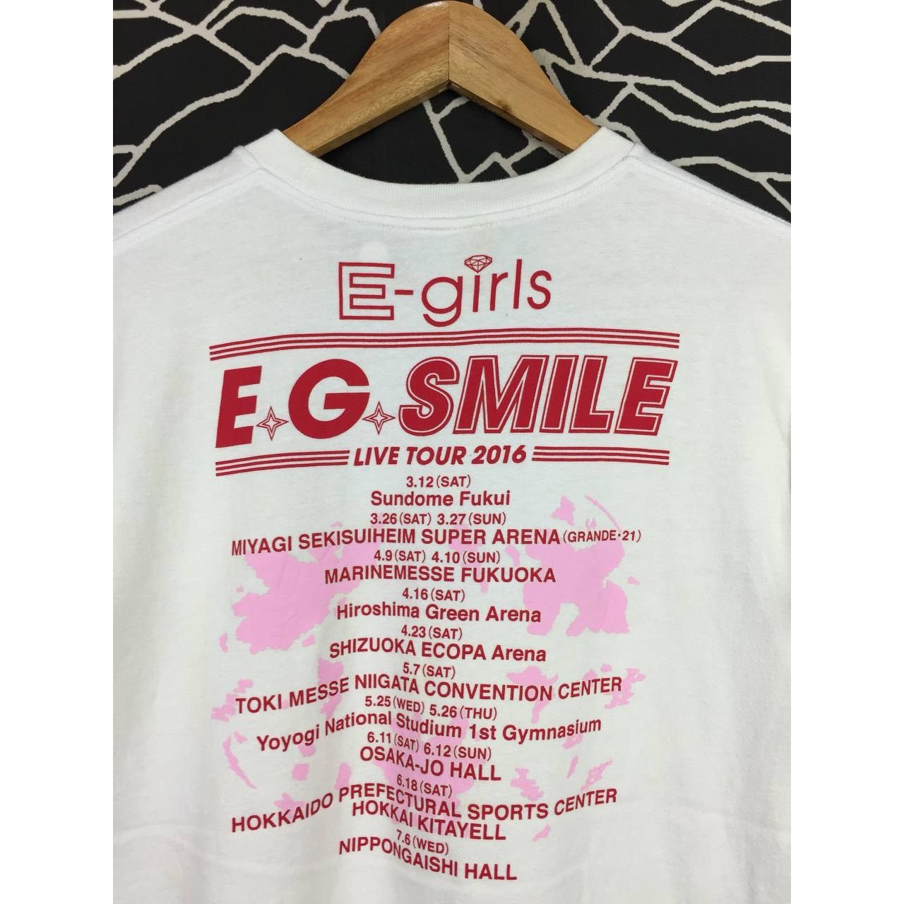 Band Tees × Japanese Brand × Vintage E-Girls Jpop Girl Group E.G. Smile Live Tour 2016 Tee Size US M / EU 48-50 / 2 - 11 Thumbnail