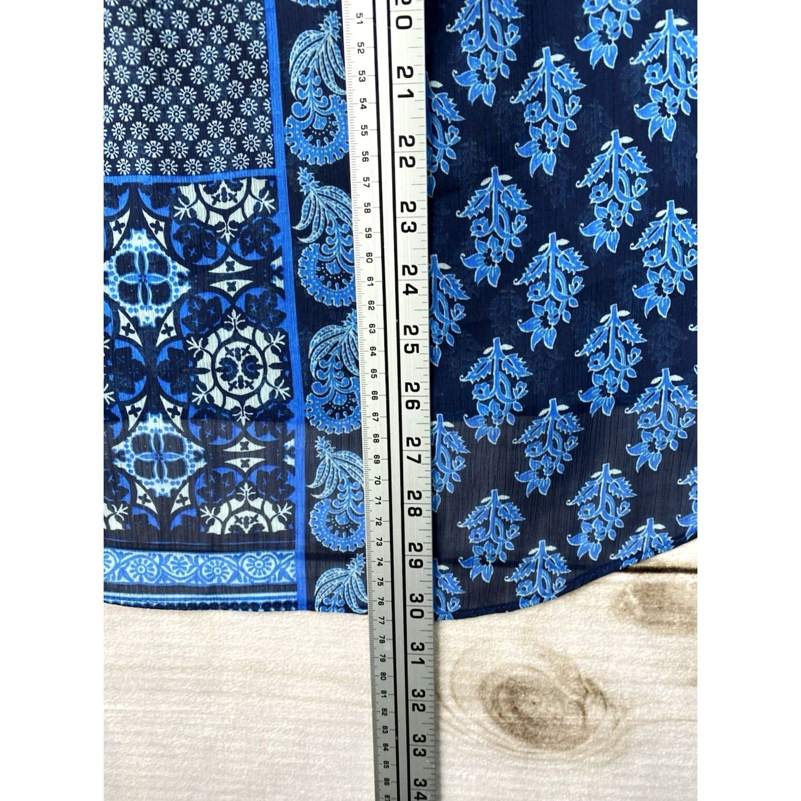 Vintage Zac & Rachel Top Womens 1X Blue Floral Lace Embroidered Tie Neck Lightweight Shirt Adult Plus 1X Blue Embroidered Floral V-Neck 3/4 Sleeve Size XL / US 12-14 / IT 48-50 - 7 Thumbnail