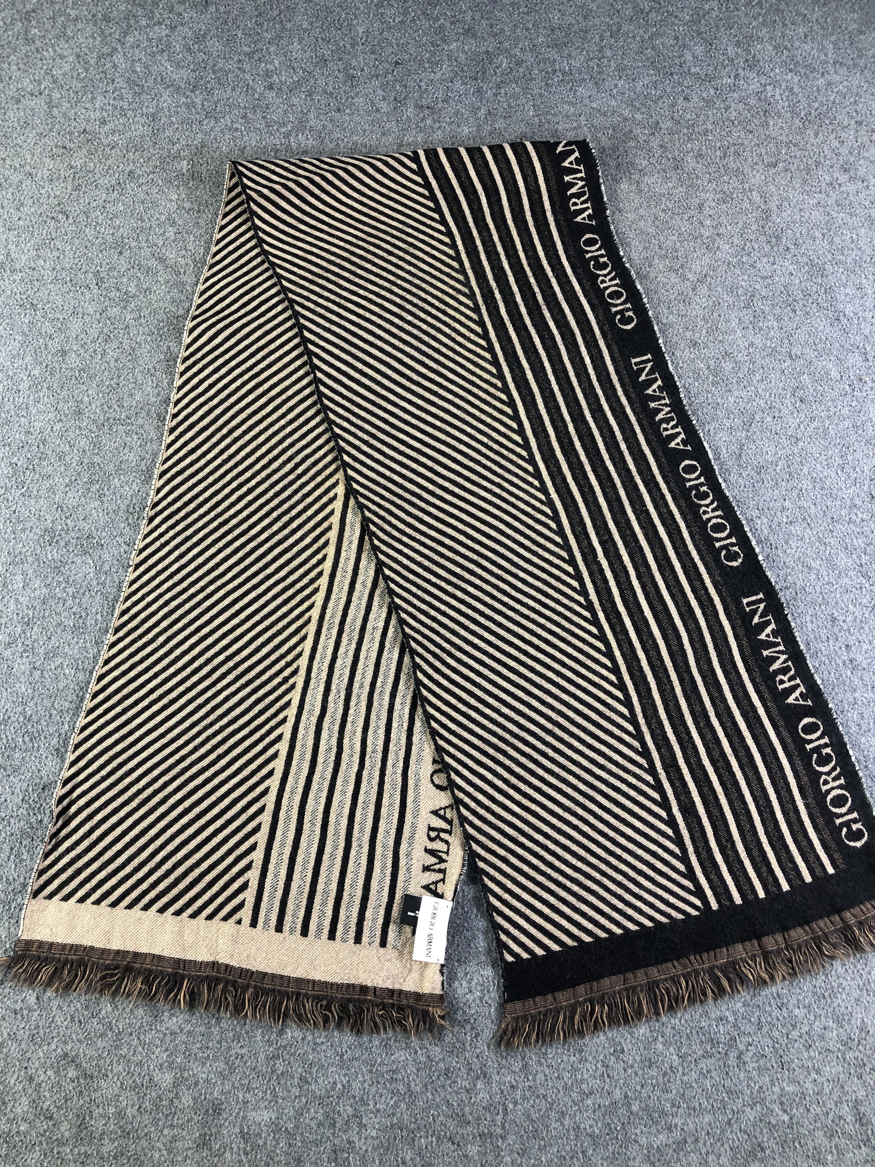 Giorgio Armani Giorgio Armani Scarf / Muffler / Neckwear SS1262 Size ONE SIZE - 5 Thumbnail