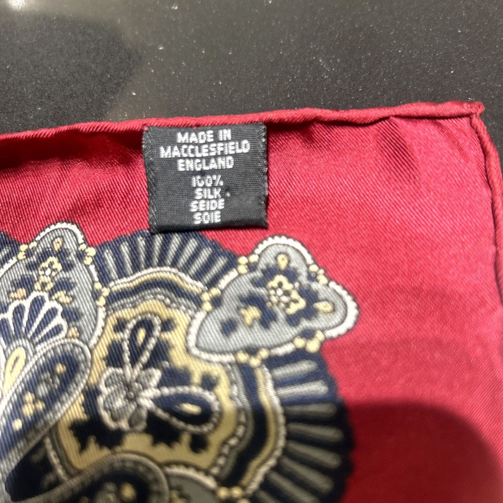 Vintage VINTAGE Macclesfield Silk Burgundy Paisley Geometric Pocket Square Men 17x17 UK Size ONE SIZE - 2 Thumbnail