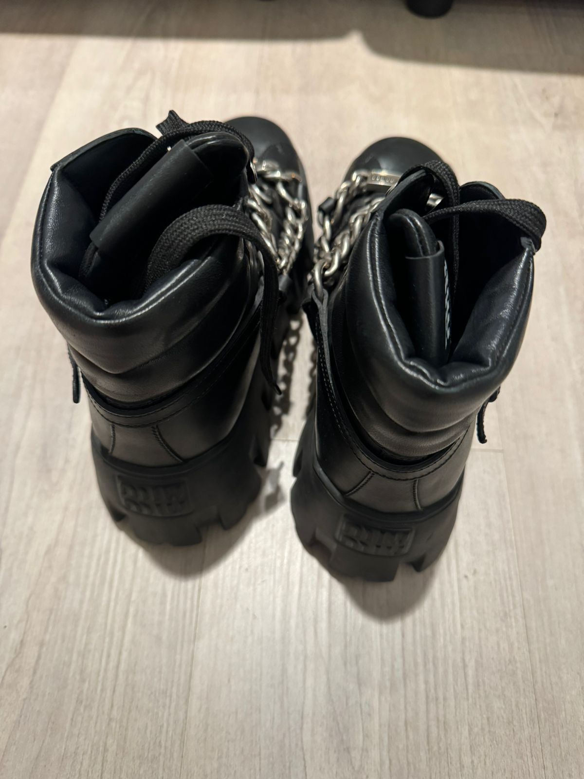 Miu Miu Miu Miu Chain-embellished chunky-sole leather ankle boots Size US 7.5 / IT 37.5 - 5 Thumbnail