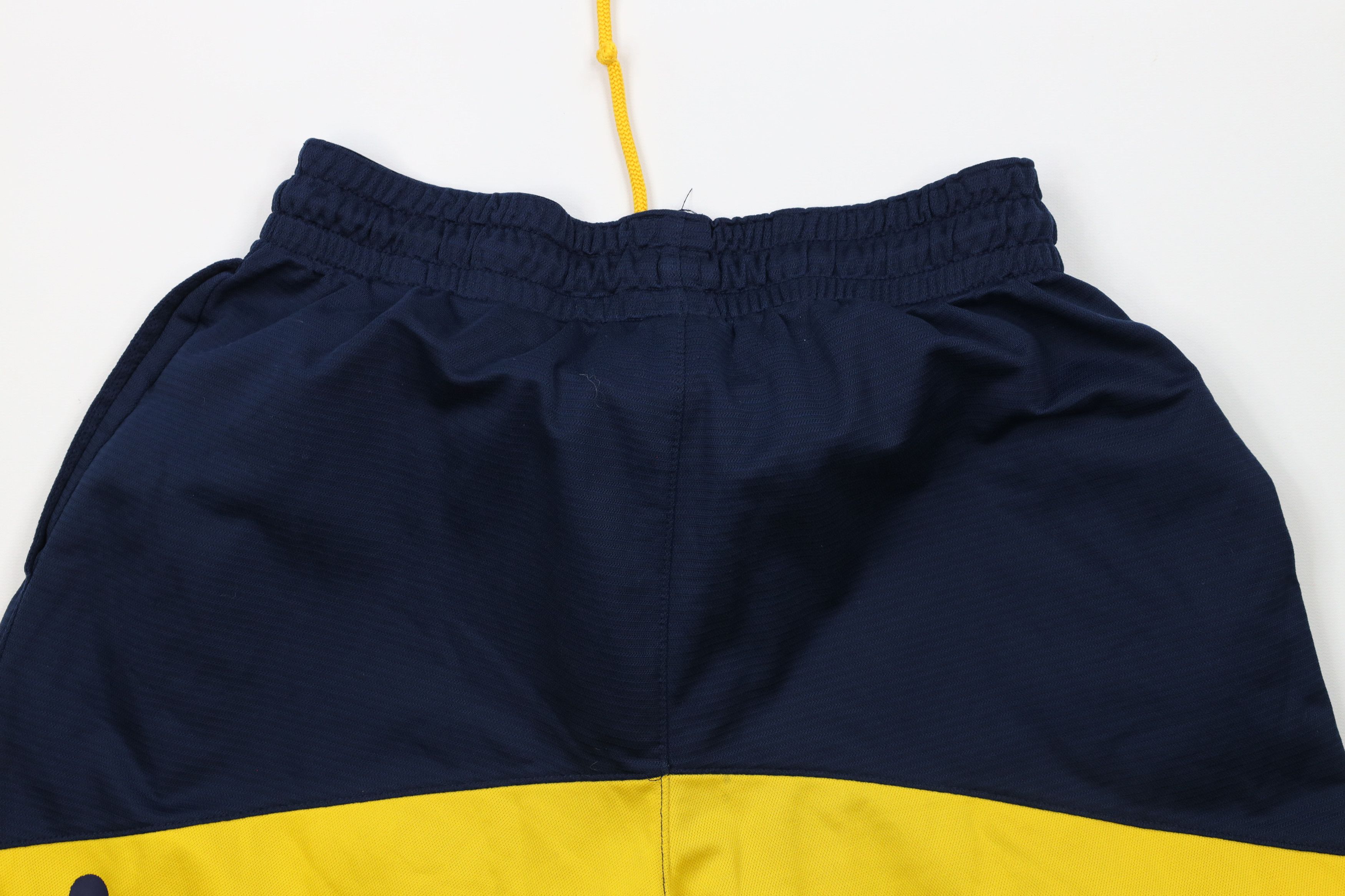 Nike × Vintage Nike Air Jordan University of Michigan Basketball Shorts Size US 34 / EU 50 - 8 Thumbnail