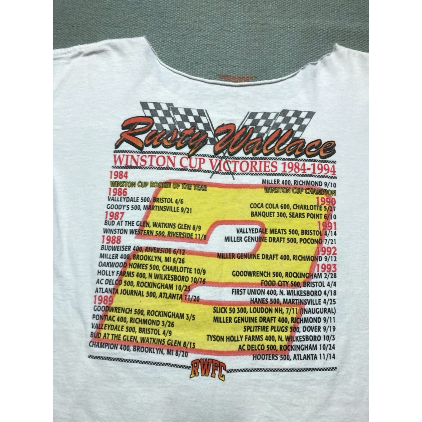 Rusty VINTAGE Rusty Wallace Nascar 90s T-Shirt Graphic Men XL White Shirt Adults Mens Size US XL / EU 56 / 4 - 8 Thumbnail