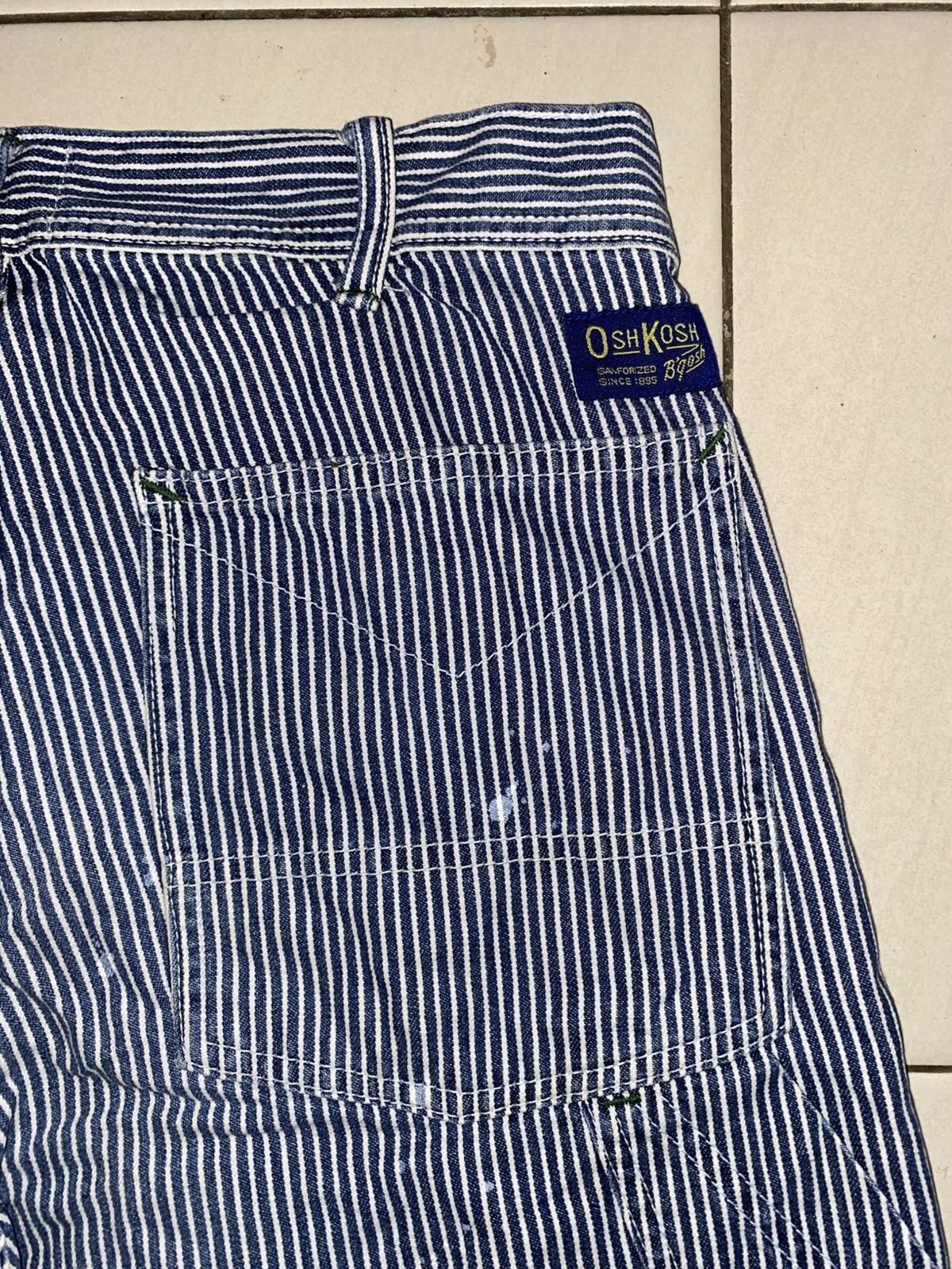 Oshkosh Oshkosh Bgosh Hickory Stripe Workers Pants Size US 29 - 9 Thumbnail