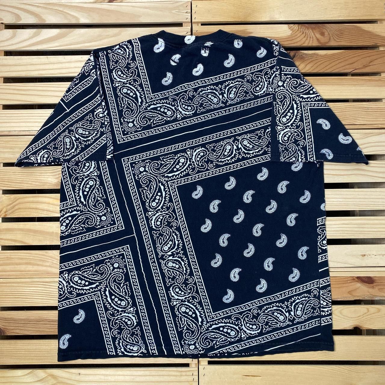 Other Vintage Hybrid Tees Black Paisley AOP Bandana Tee Size XL Size US XL / EU 56 / 4 - 1 Thumbnail