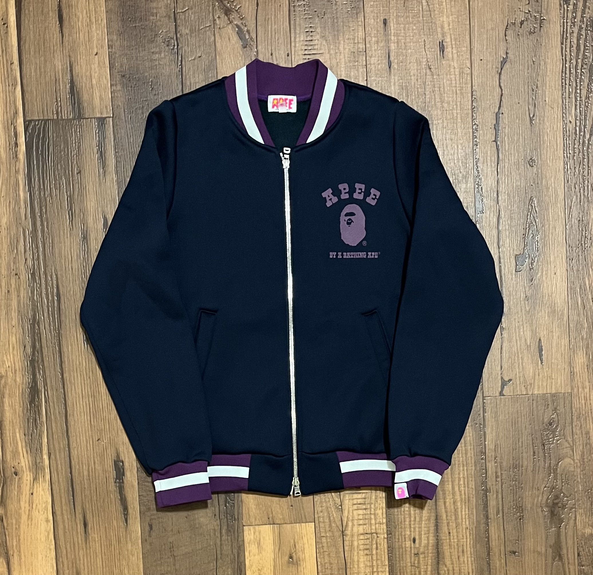 Bape Bape logo bomber jacket coat Size XS / US 0-2 / IT 36-38 - 1 Thumbnail