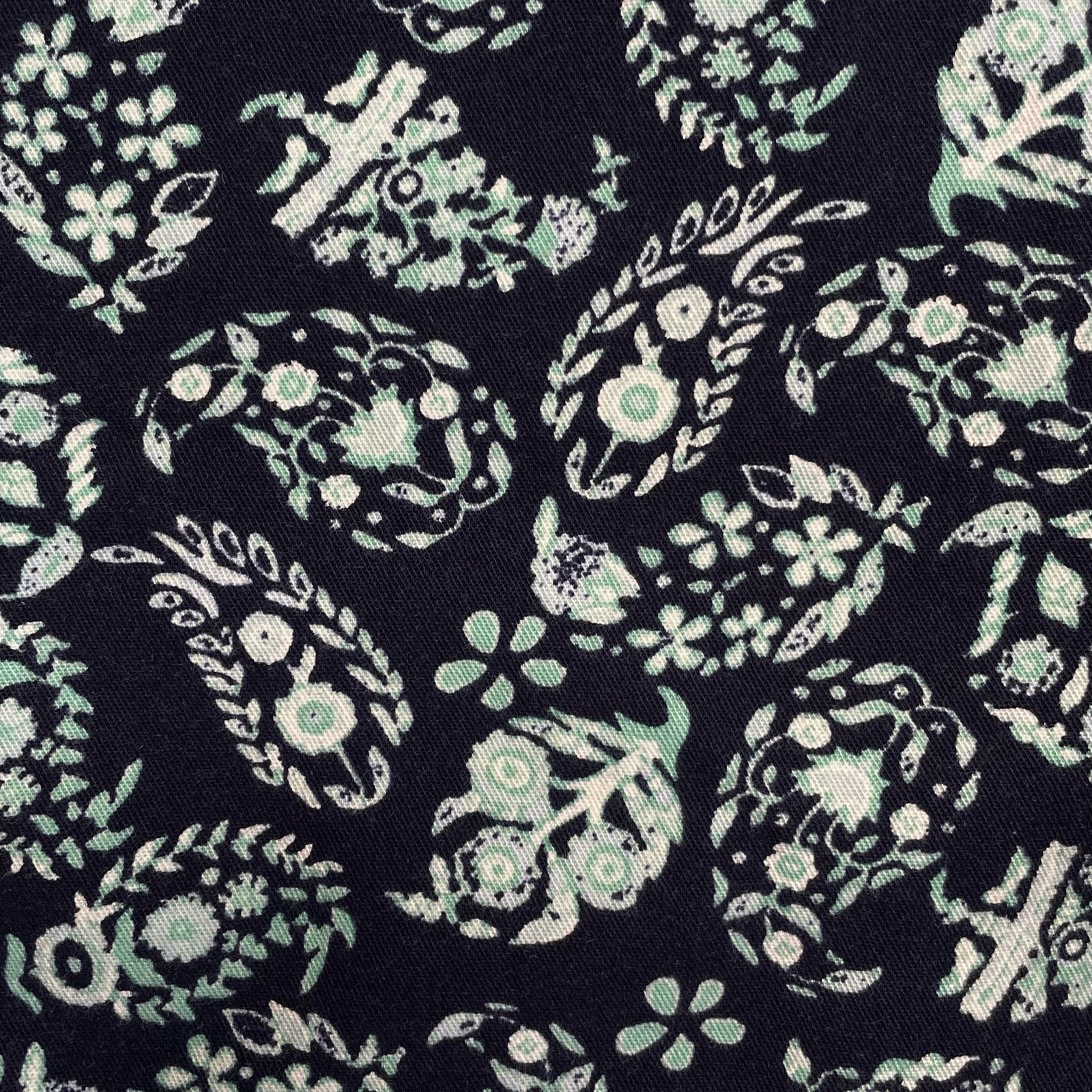 Loft NWOT Loft Cotton Paisley Shorts Size 38" / US 16 / IT 52 - 5 Thumbnail